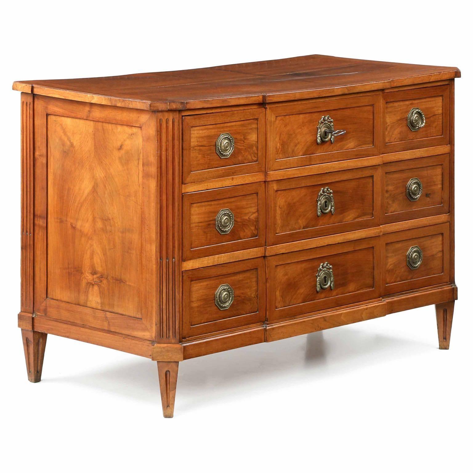 Neoclassical Revival Italian Neoclassical Walnut Commode Antique Chest of Drawers, 19th Century