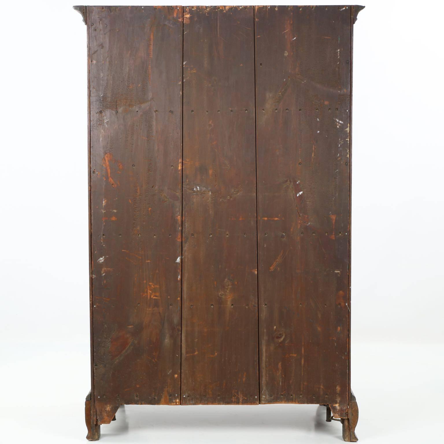 18th Century American Chippendale Walnut Tall Chest of Drawers, Pennsylvania circa 1780