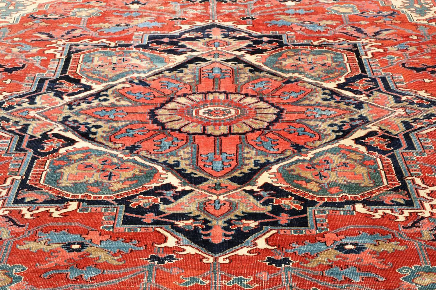 Fine Authentic Persian Antique Heriz Serapi Carpet Rug, circa 1910 at