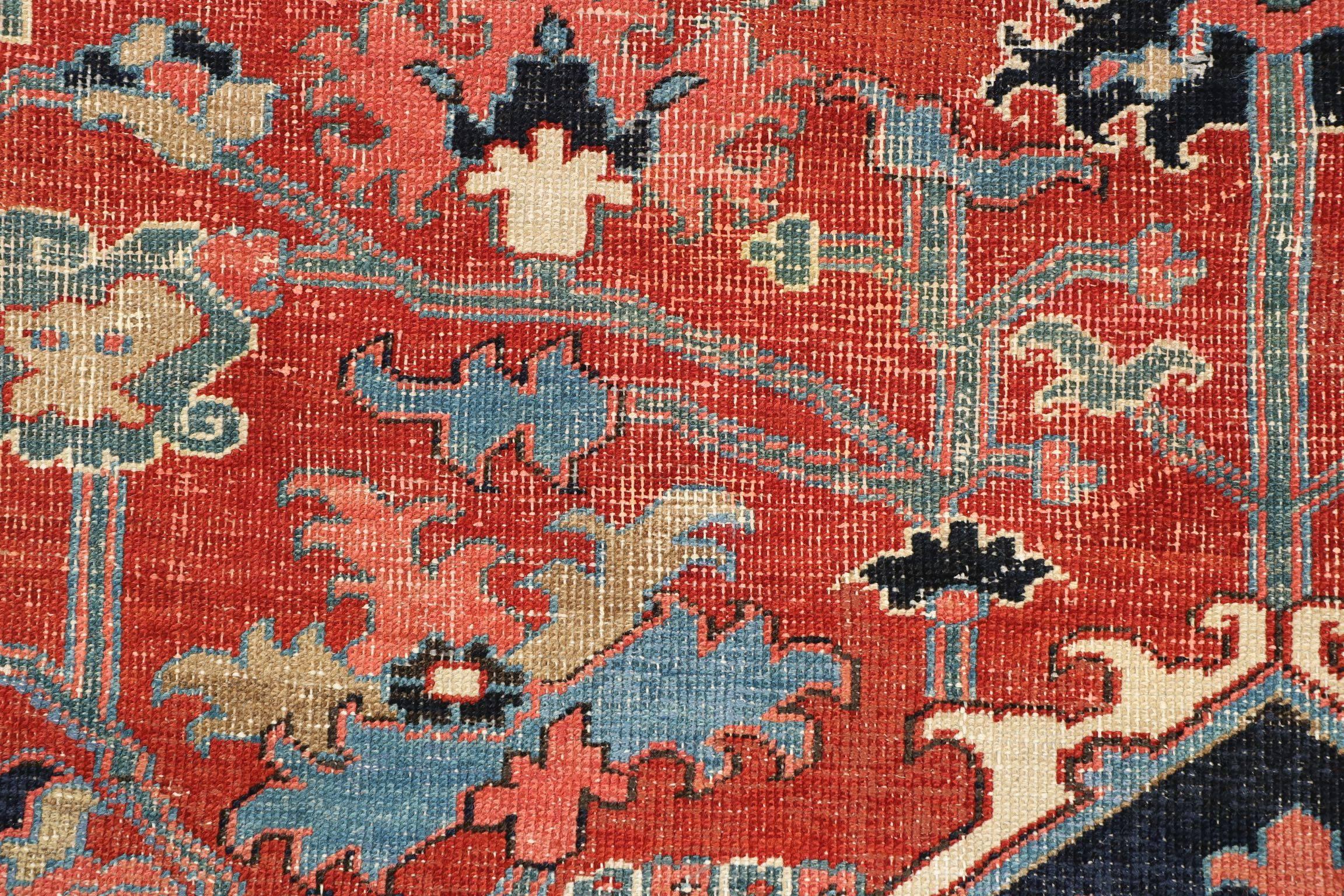 Fine Authentic Persian Antique Heriz Serapi Carpet Rug, circa 1910 2
