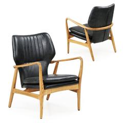 Pair of Danish Mid-Century Style Leather Lounge Chairs, 21st Century