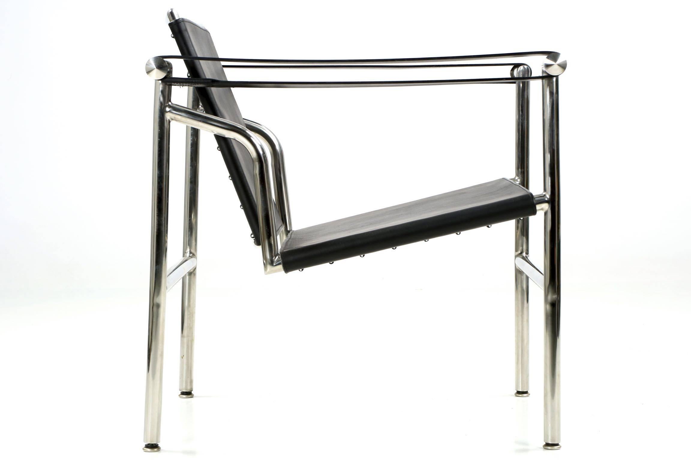 Mid-Century Modern Chrome and Leather Slingback Armchair after Le Corbusier LC1 Basculant