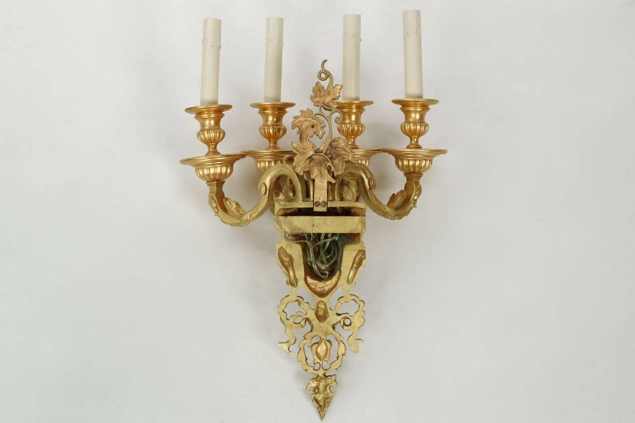 Excellent Pair of Mitchell, Vance & Co Gilt Bronze Four-Light Wall Sconce Lamps 3