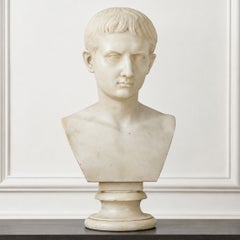 Escultura de mármol antiguo italiano del Gran Tour: «El joven César Augusto»