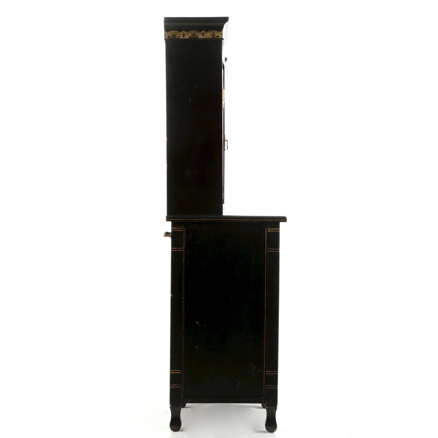 Aesthetic Movement Parcel-Gilt and Ebonized Serving Console Sideboard In Excellent Condition In Shippensburg, PA