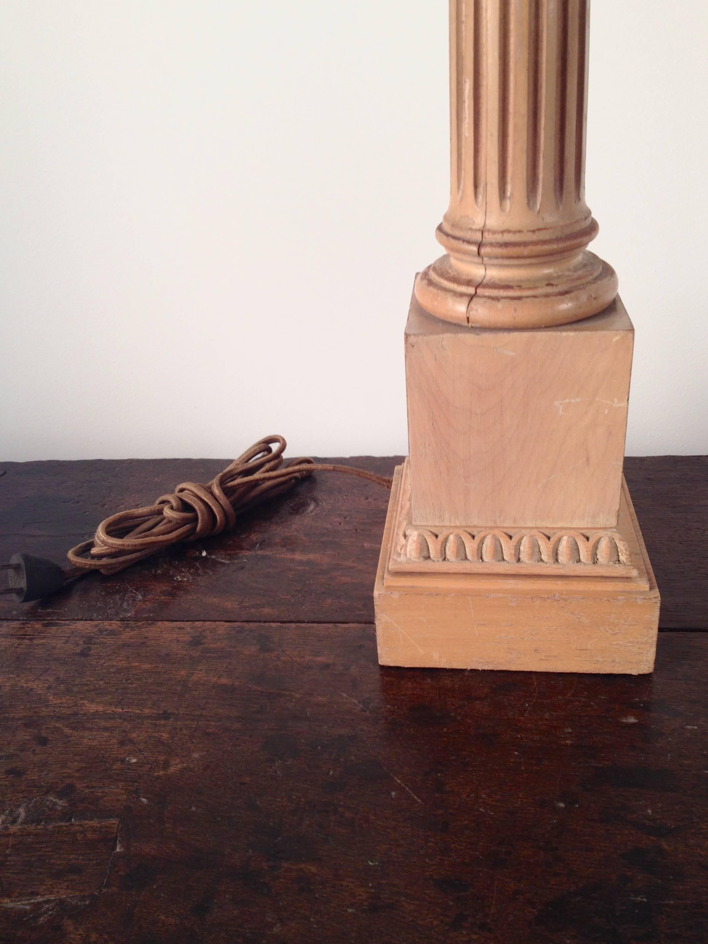 Pair of 1920s Wood Fluted Column Lamps For Sale 1