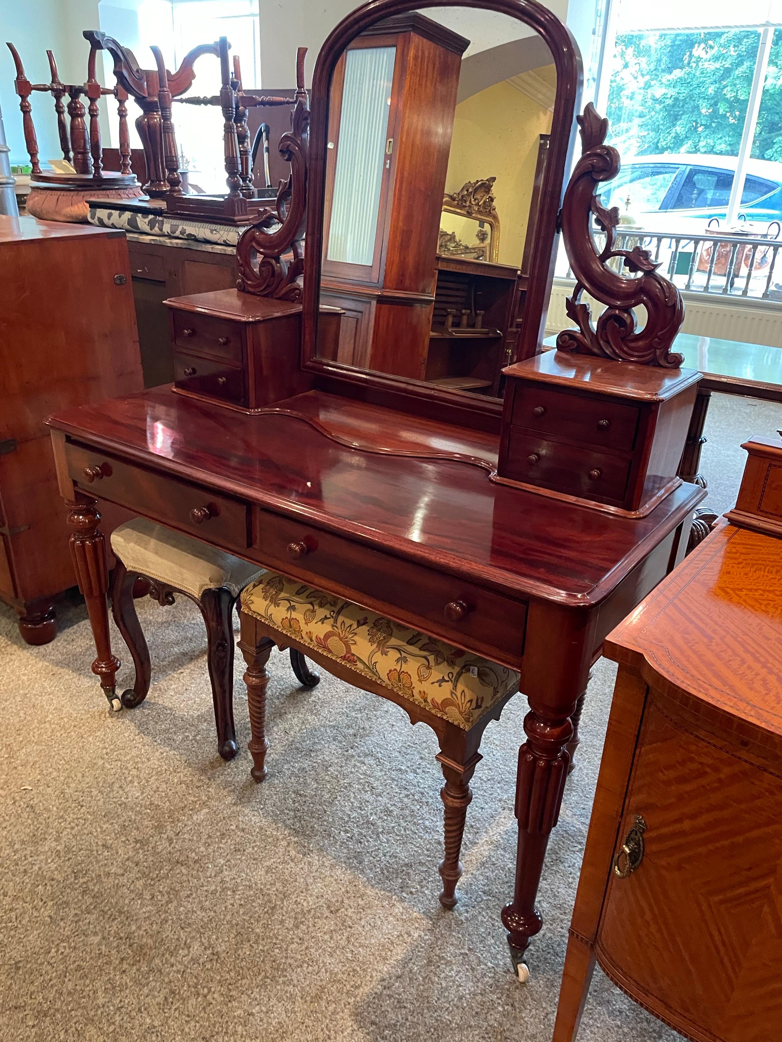 William IV Mahogany Occasional Table For Sale 3