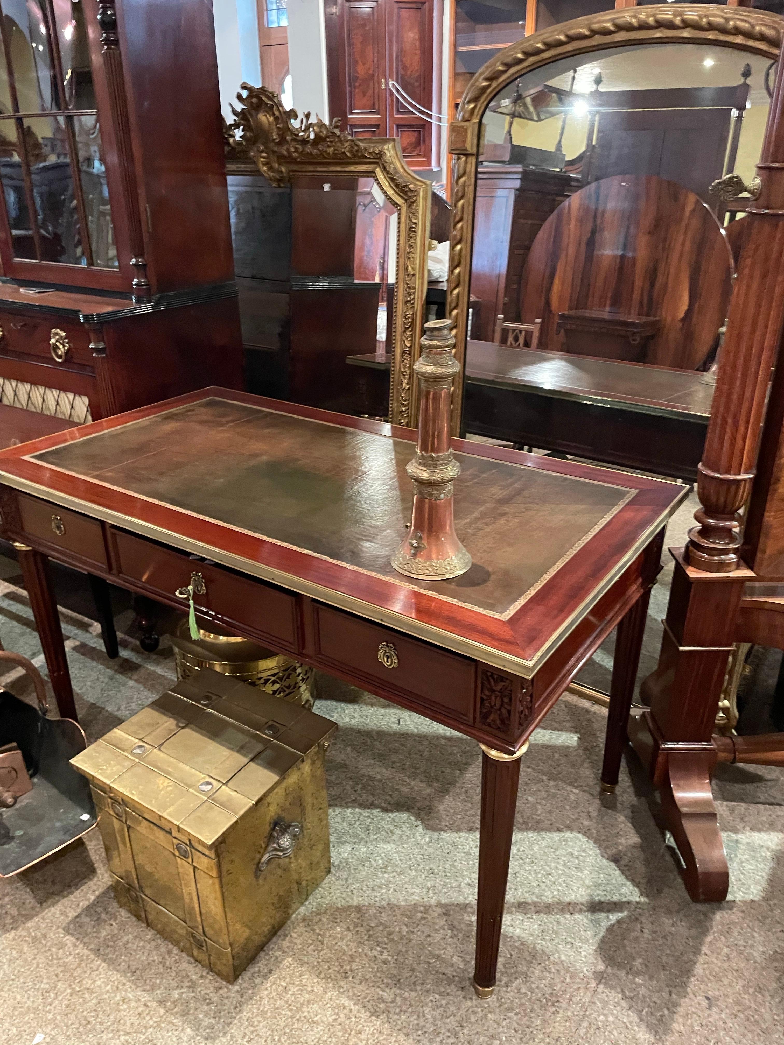 French 19th Century Brass and Inlaid Occasional Table For Sale 5