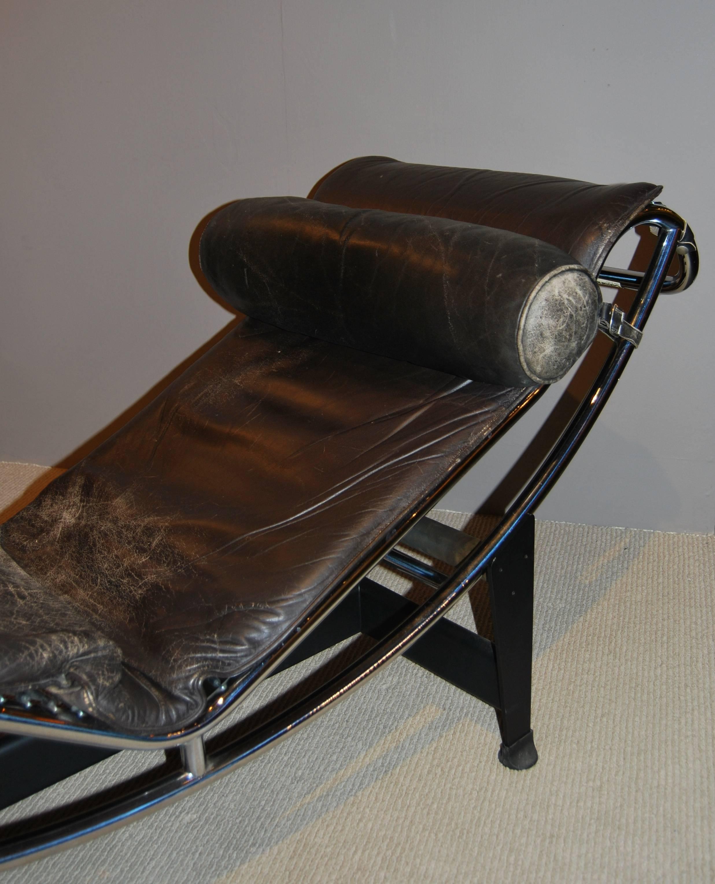 chaise longue le corbusier original