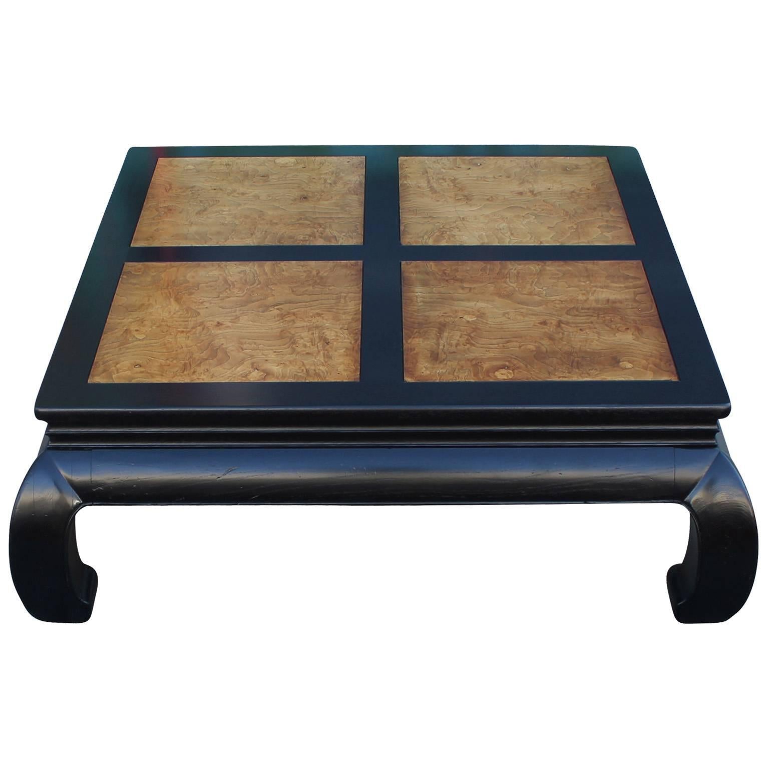 Excellent Ming style square coffee table by Henredon. Coffee table is freshly finished in a two-tone ebony and natural burl wood. Large square coffee table has thick, curvy Chinese inspired legs. Fabulous in a Hollywood Regency style interior.