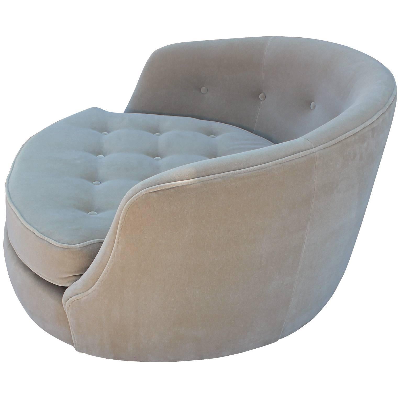 circle lounge chairs