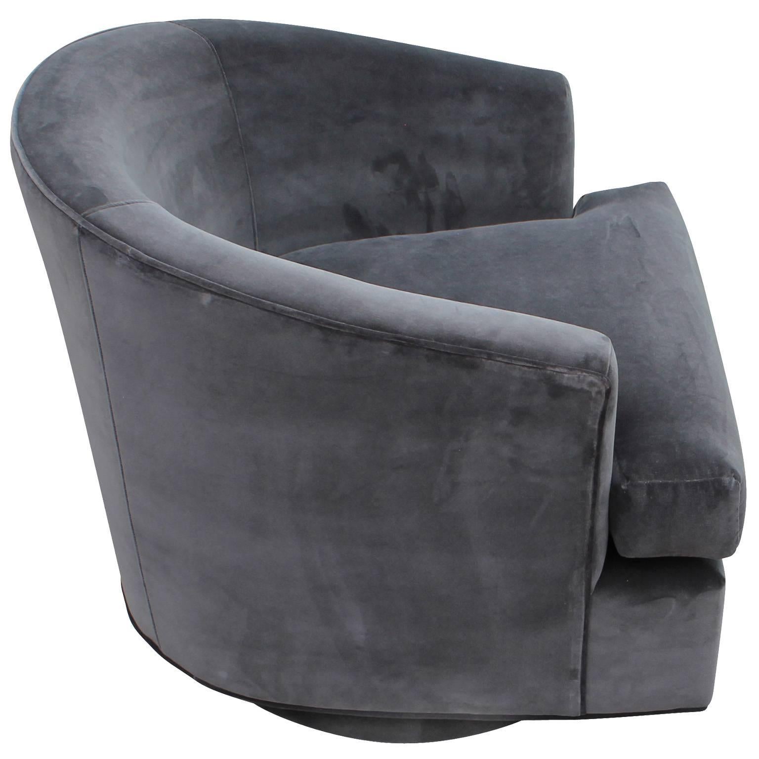 Fabulous Pair of Fully Upholstered Barrel Back Grey Swivel Chairs In Excellent Condition In Houston, TX