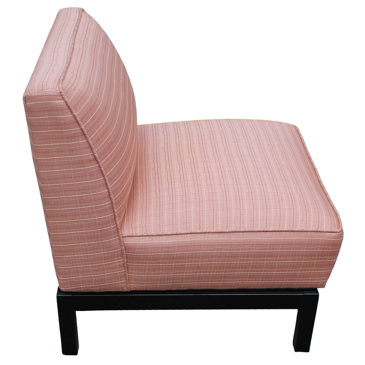 Pair of Clean Lined Modern Slipper Chairs in Light Pink with Deep Walnut Bases In Good Condition In Houston, TX
