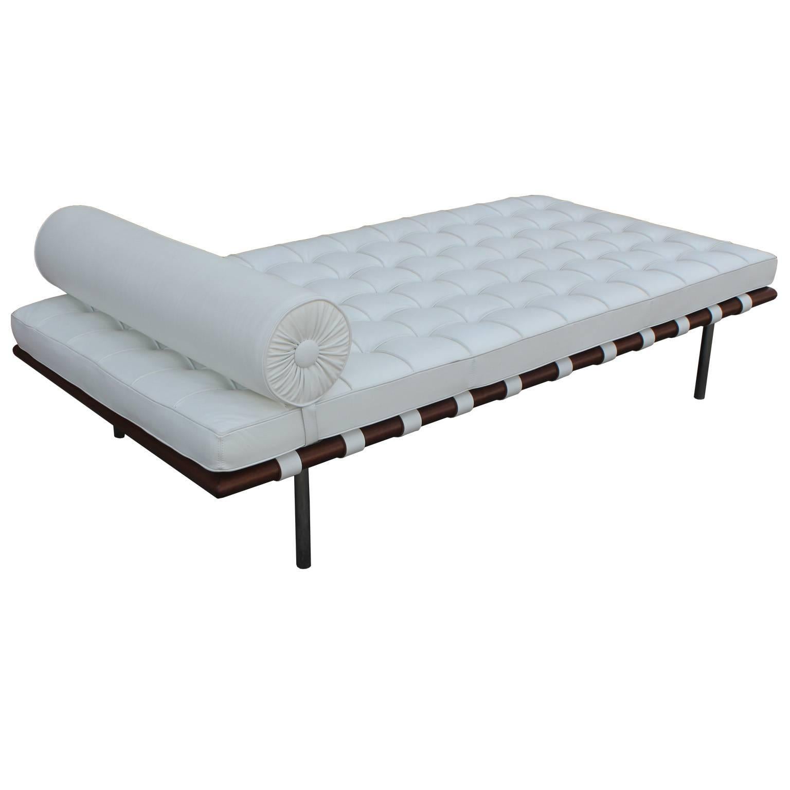 white barcelona daybed