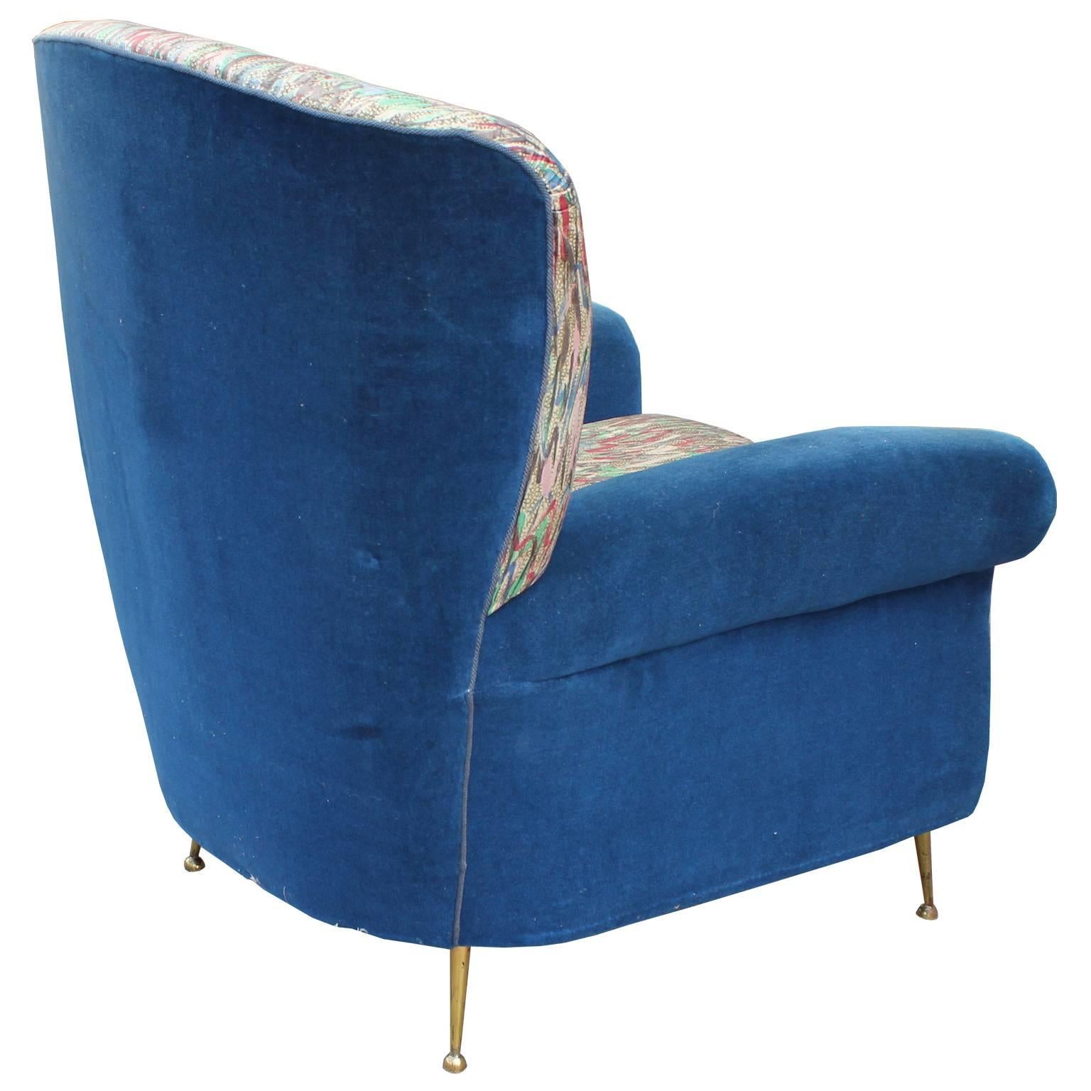 Mid-20th Century Pair of Brass Legged Italian Modern Lounge Chairs with Blue Velvet and Floral