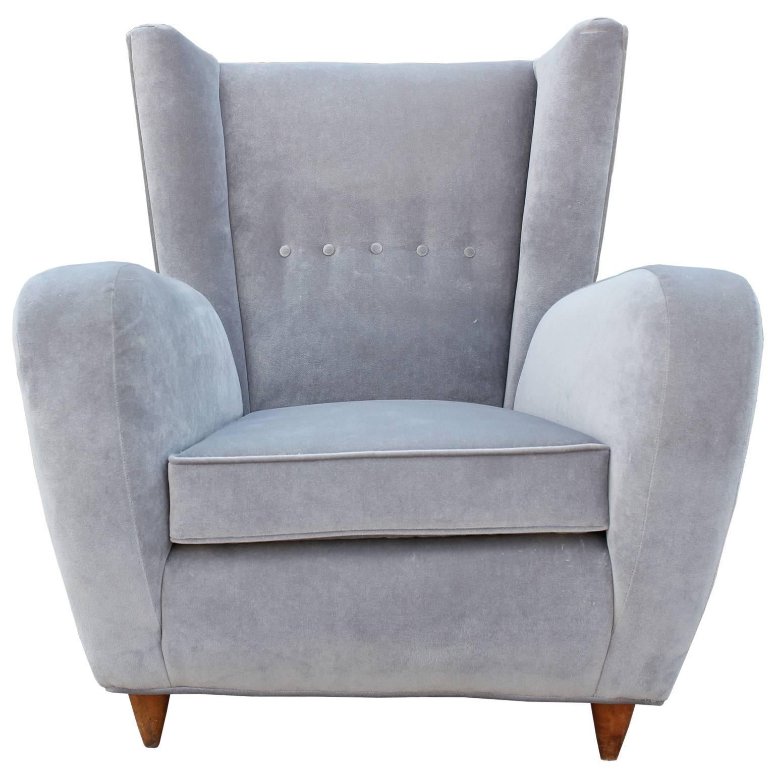 Mid-Century Modern Luxe Pair of Italian Wingback Modern Lounge Chairs in Grey Velvet