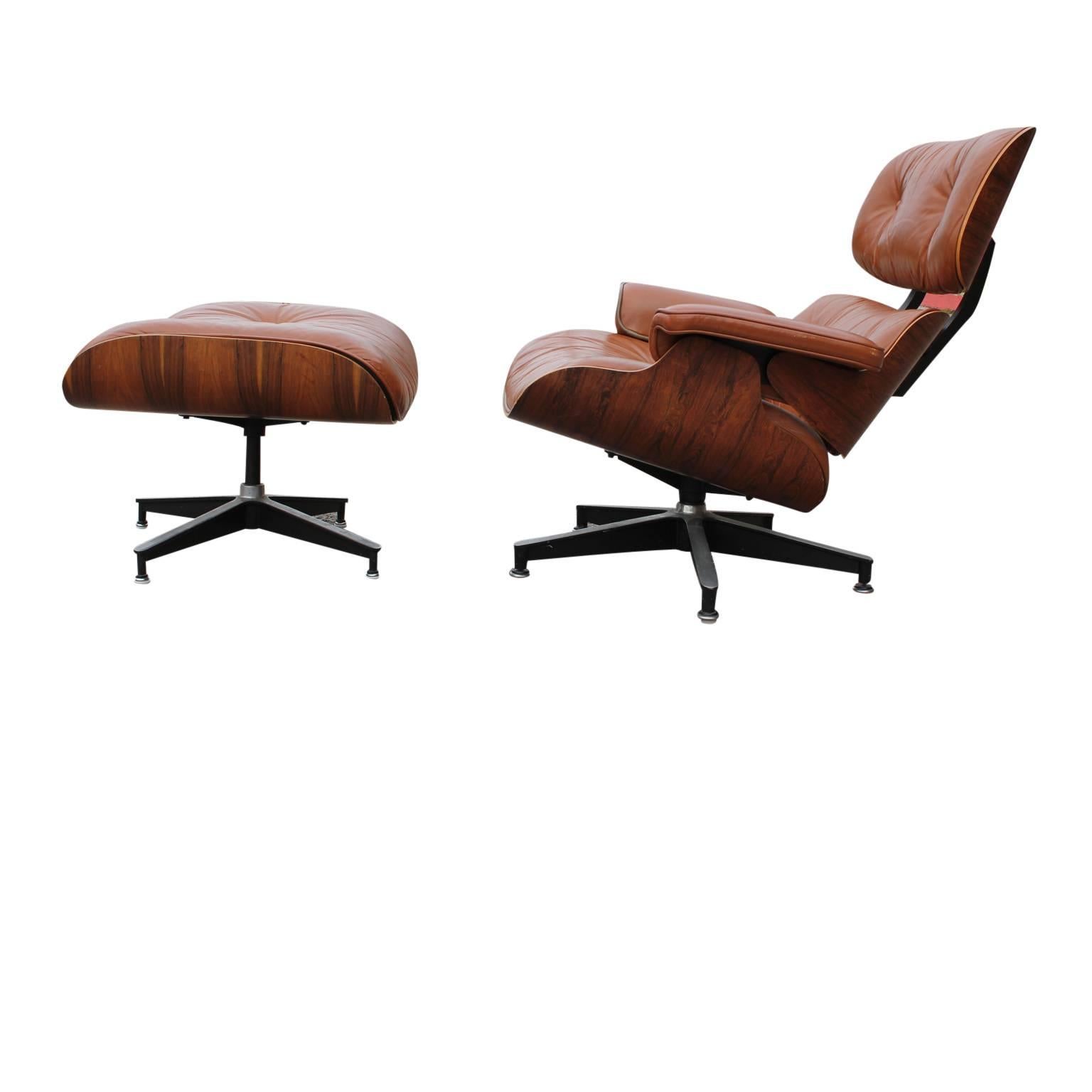 brown leather eames chair