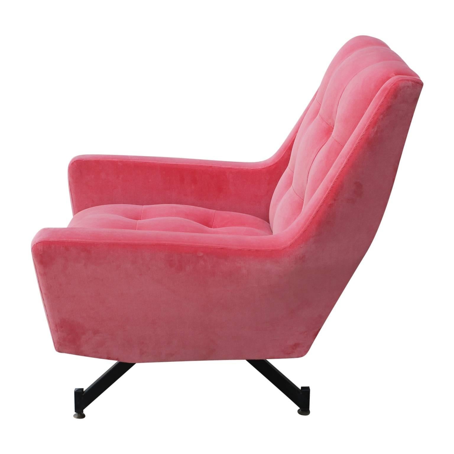 Mid-20th Century Pair of Italian Modern Tufted Lounge Chairs in Coral Pink Velvet Adjustable Legs