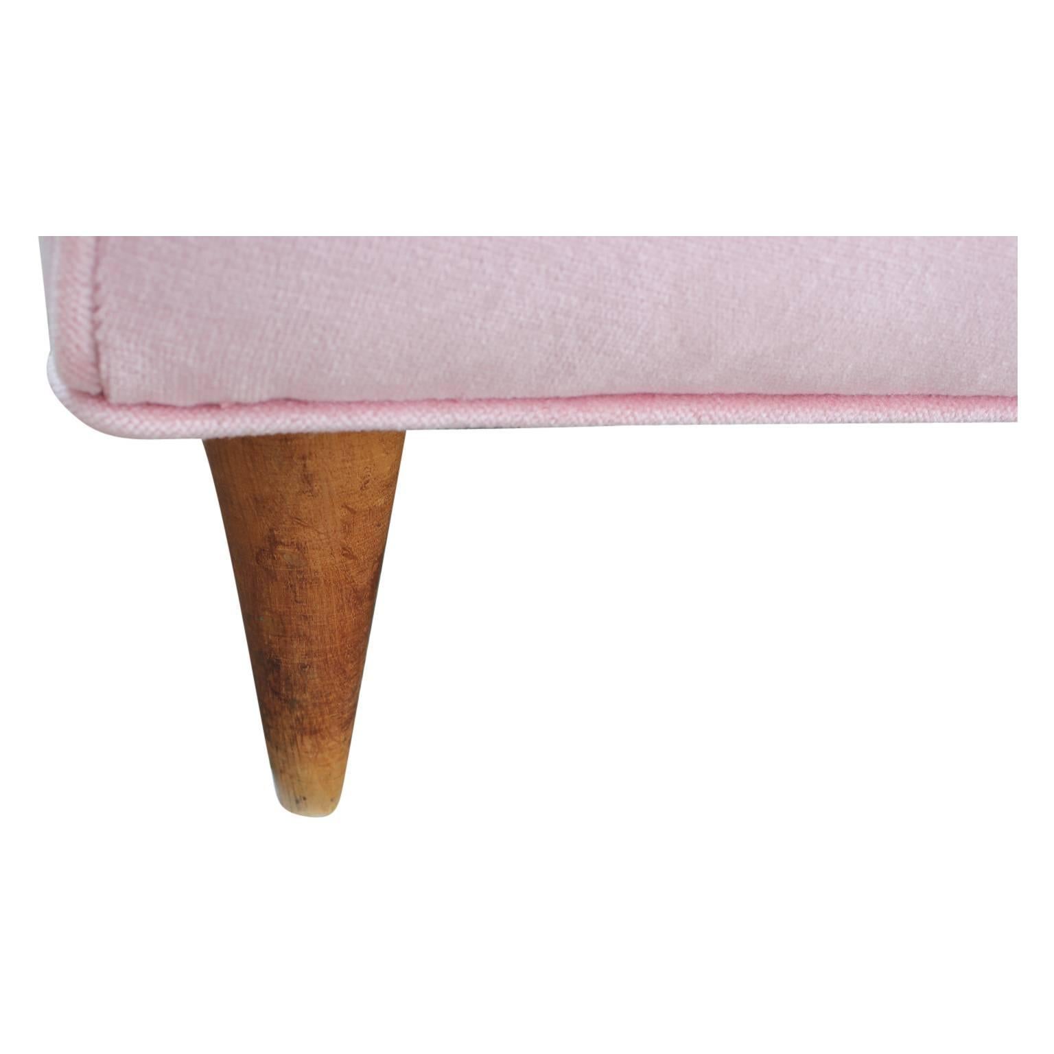 Pair of Italian Modern Wingback Chairs in Light Pink Velvet 3
