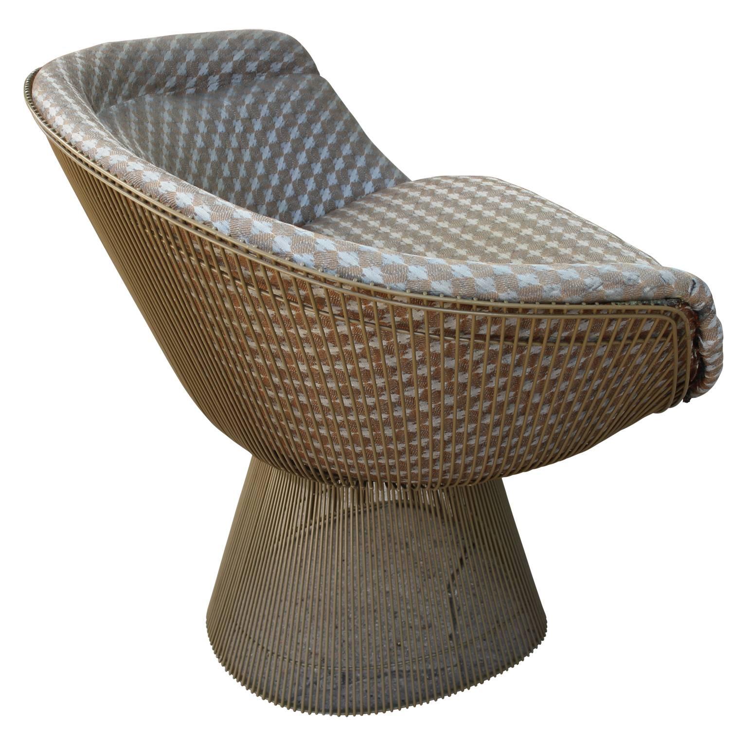 Modern Warren Platner Lounge Chair and Ottoman with Grey Finish Knoll 3