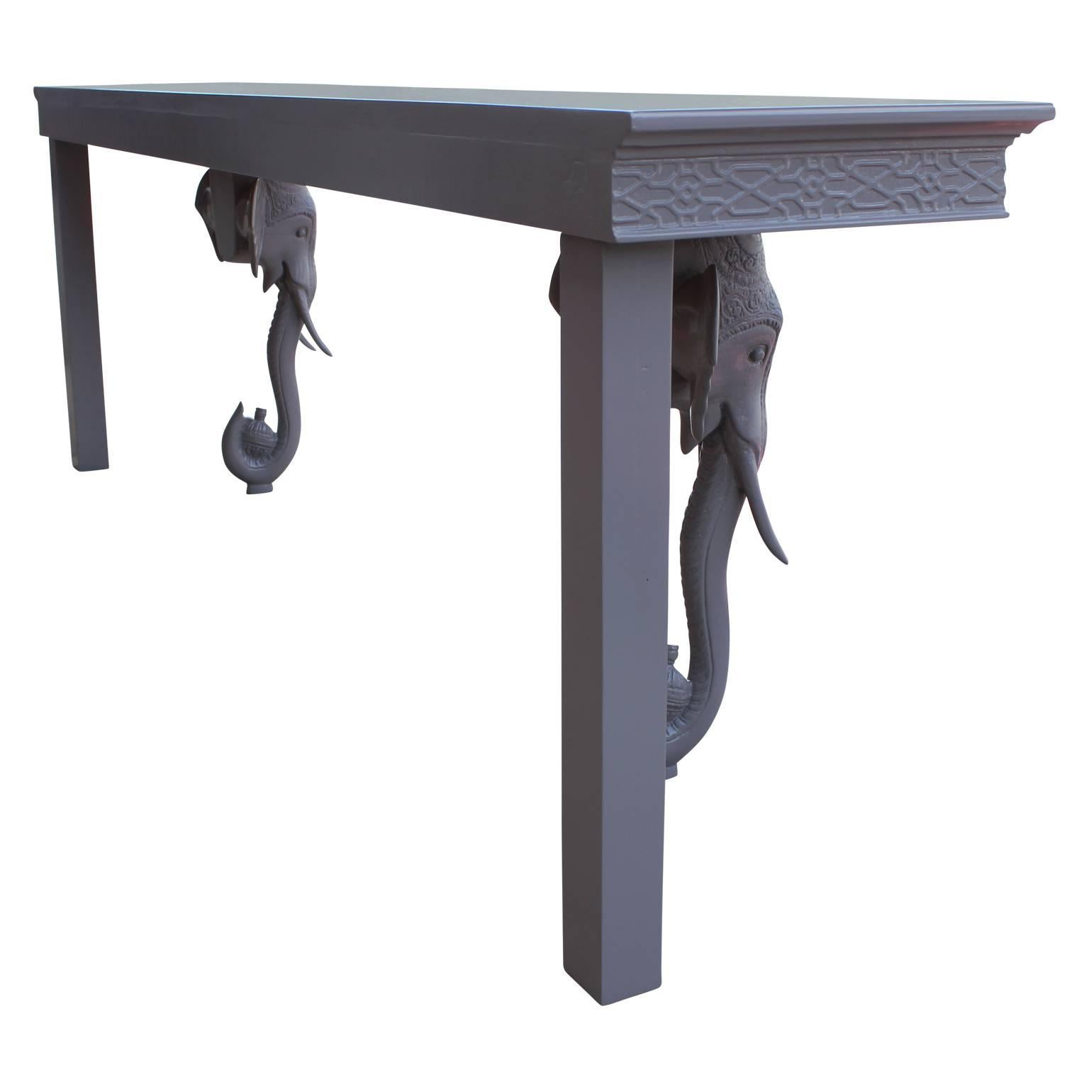 Hollywood Regency Modern Grey Lacquered Elephant Console Table by Gampel-Stoll In Excellent Condition In Houston, TX