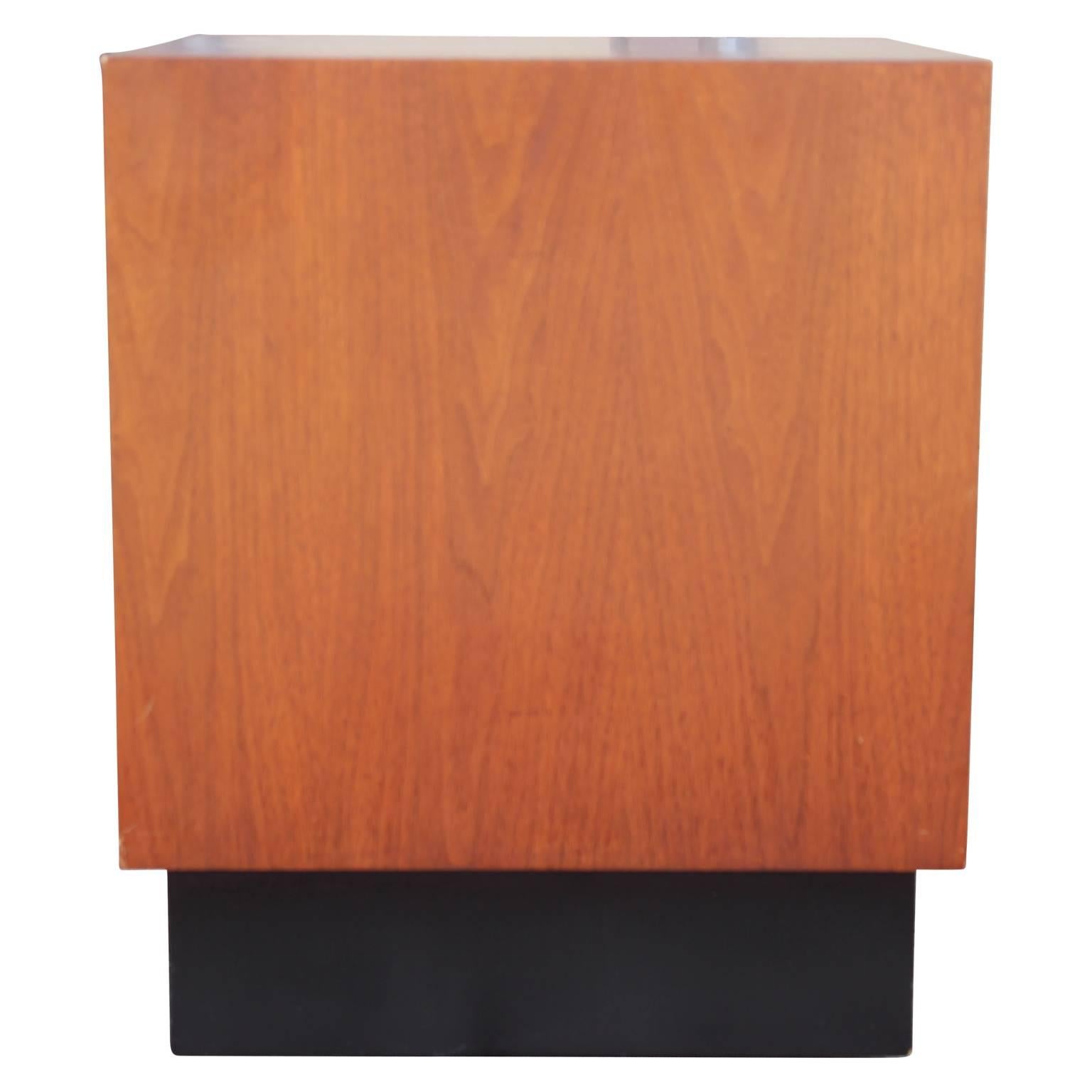 American Modern Pair of Walnut Baughman Style Cube End or Side Tables