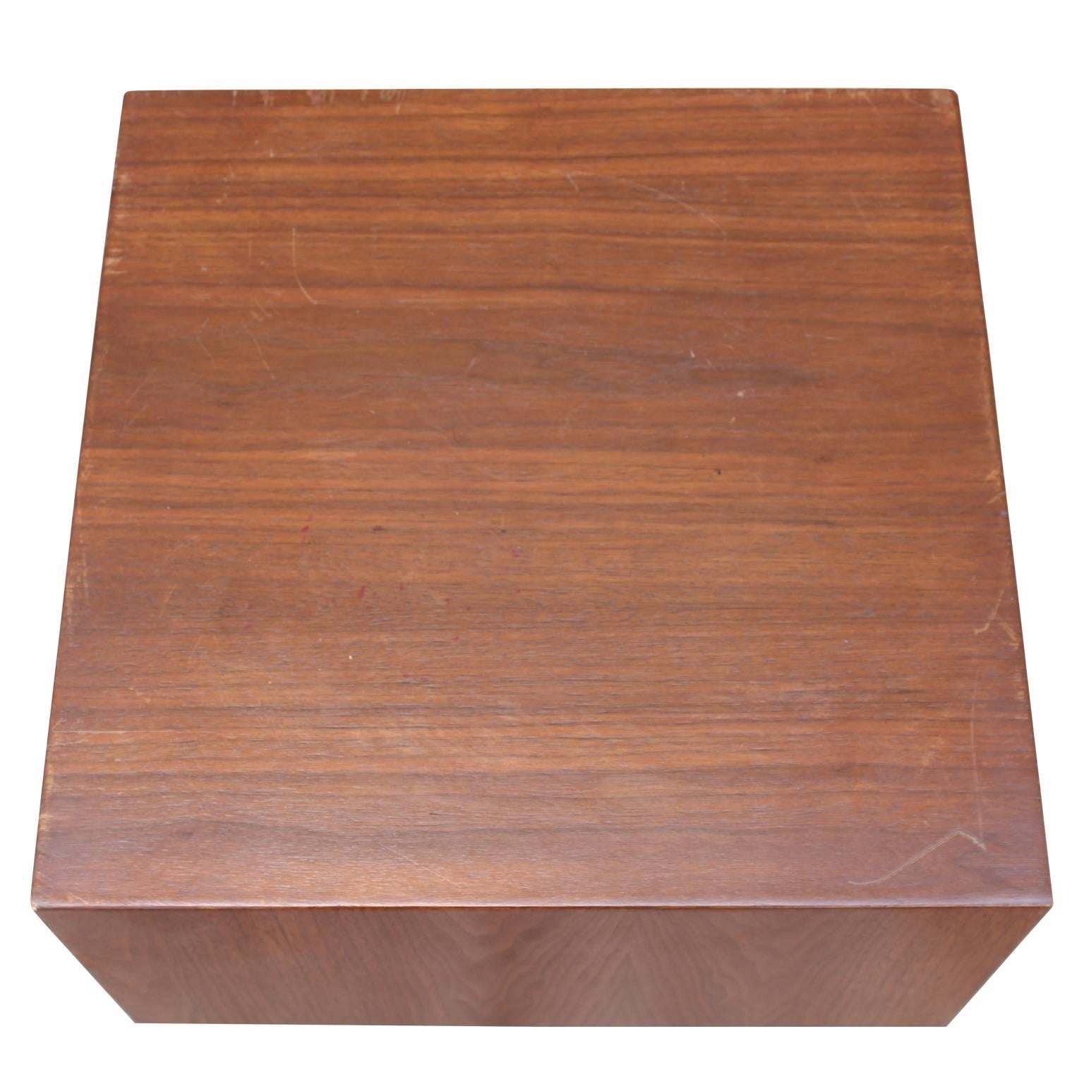 Late 20th Century Modern Pair of Walnut Baughman Style Cube End or Side Tables