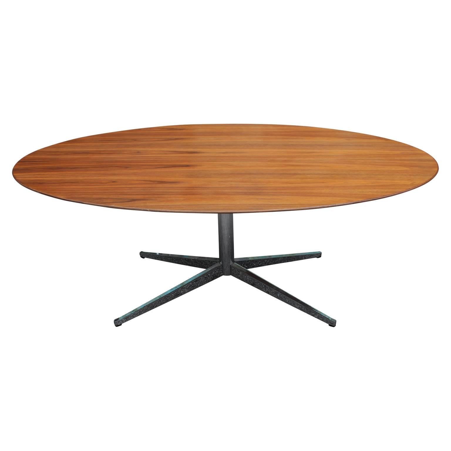 Mid-20th Century Modern Florence Knoll for Knoll Walnut and Chrome Oval Dining Table