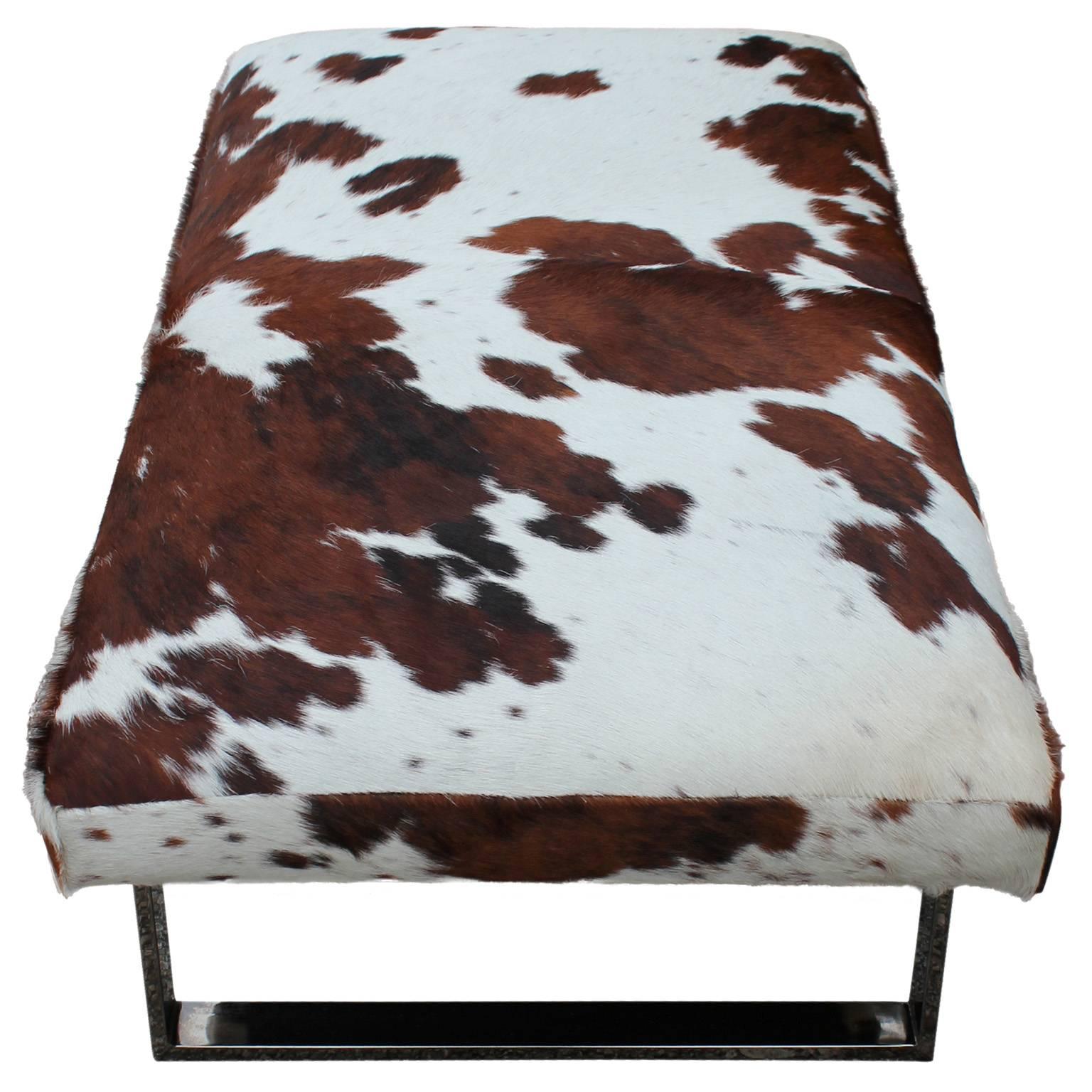 Mid-Century Modern Striking Cowhide and Chrome Bench of Ottoman