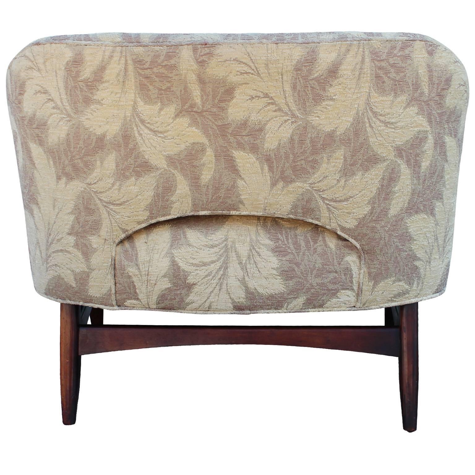 Mid-20th Century Elegant Mid Century Modern Pair of Low Profile Slipper Lounge Chairs