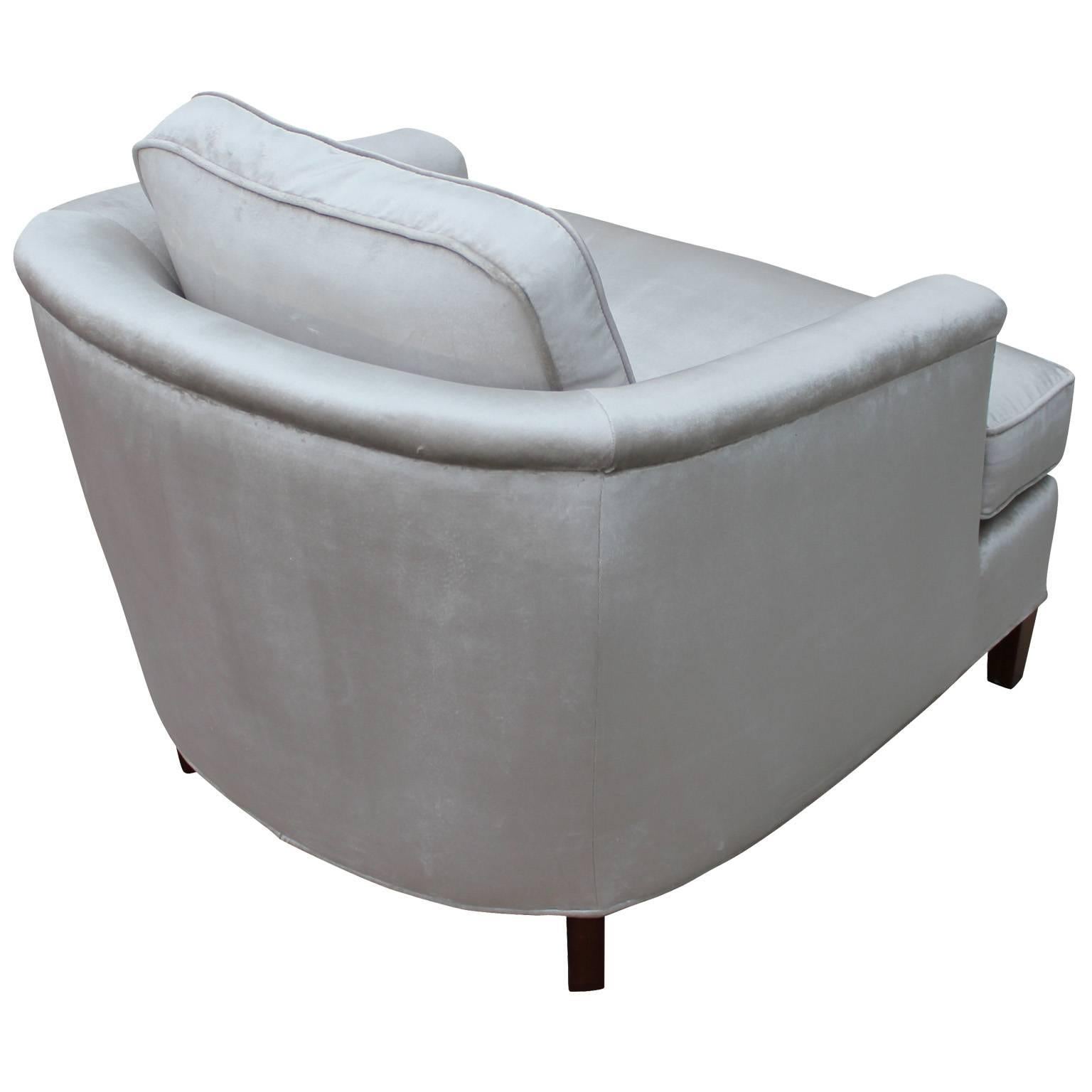 Stunning Pair of Barrel Back Lounge Chairs in Silver Grey Velvet In Excellent Condition In Houston, TX