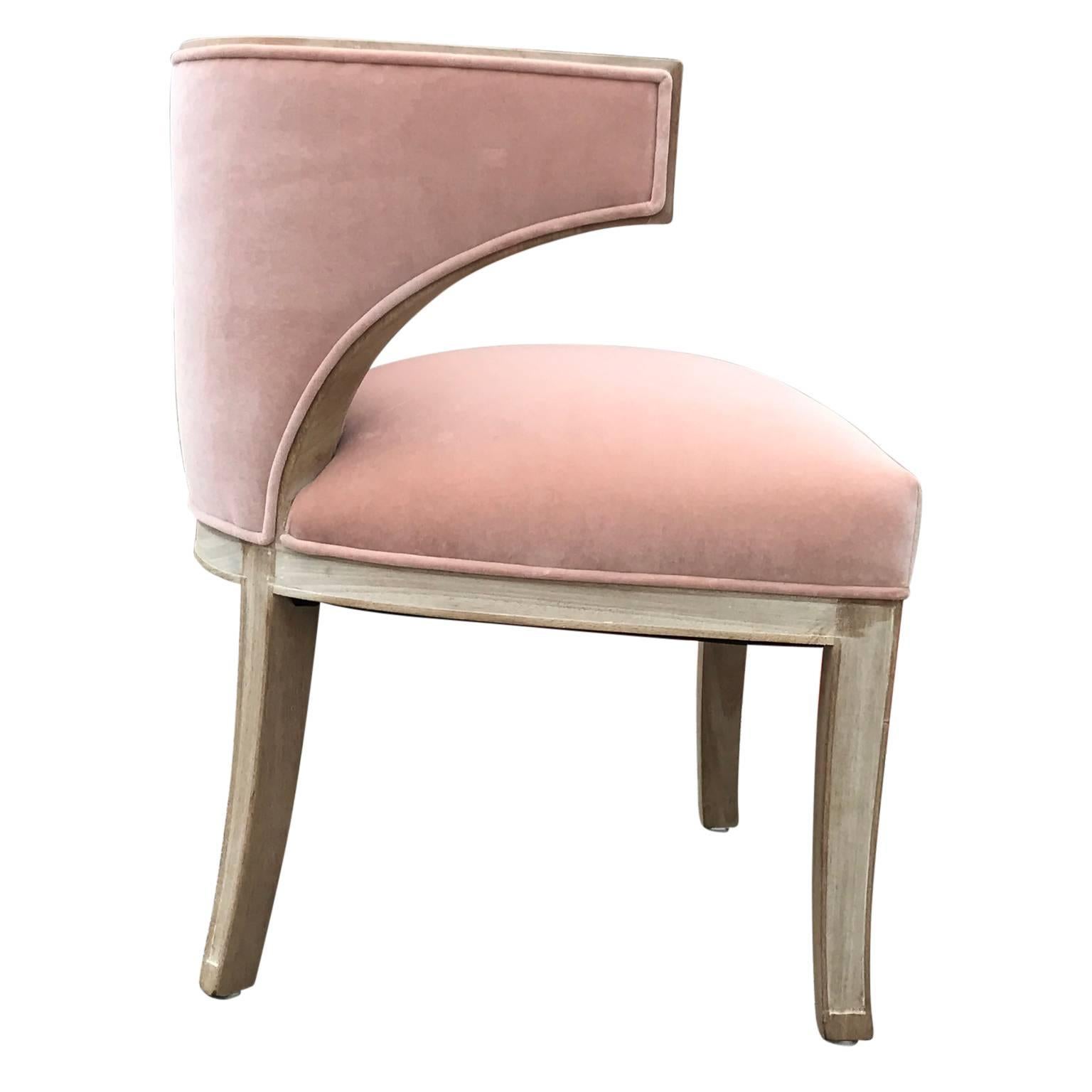 North American Set of Four Klismos Blush / Pink Velvet Bleached Modern Club Chairs