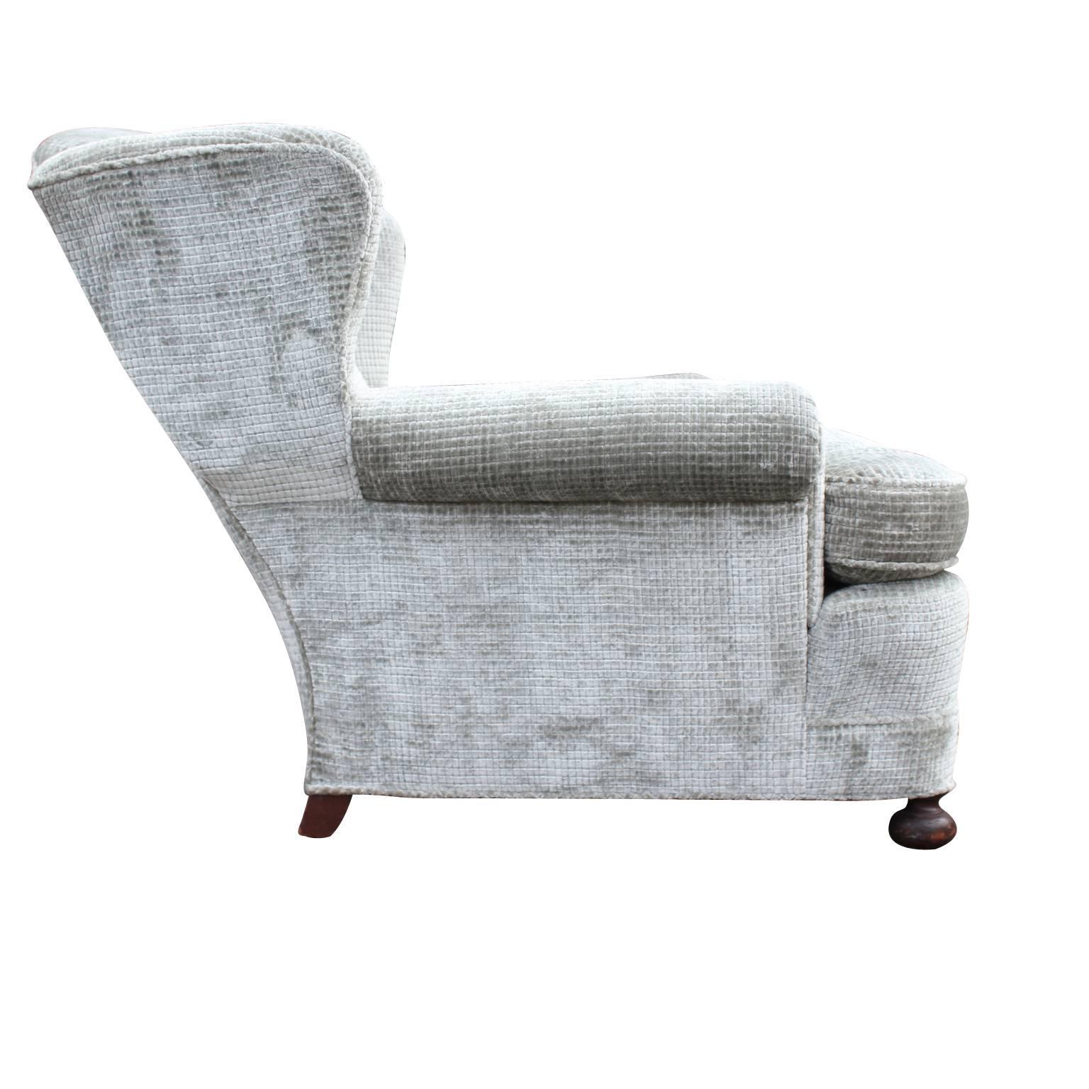 Hollywood Regency Deep Wingback Bun Foot Lounge Chair in Soft Grey Velvet