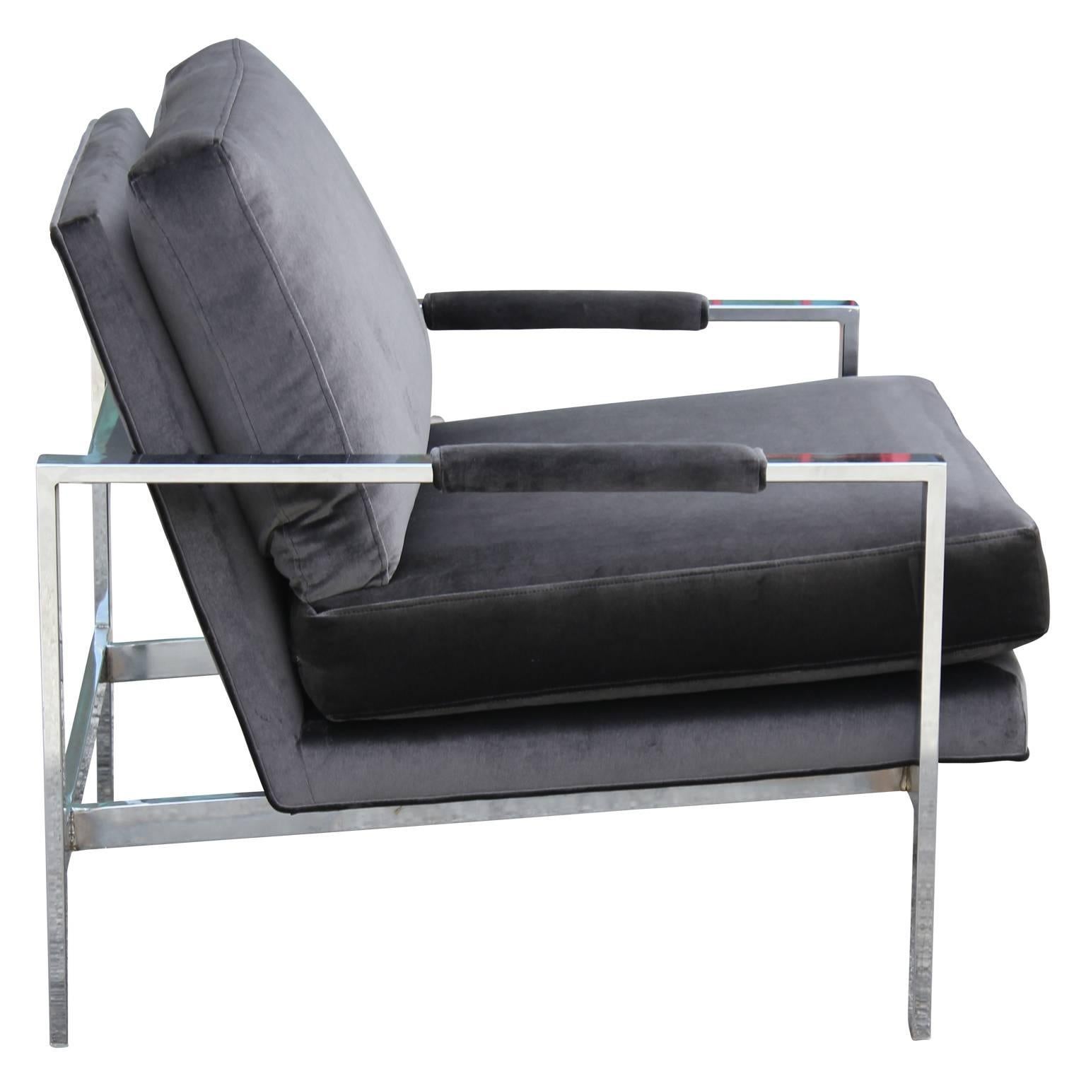 Modern Chrome and Dark Grey Velvet Milo Baughman Lounge Chair In Excellent Condition In Houston, TX
