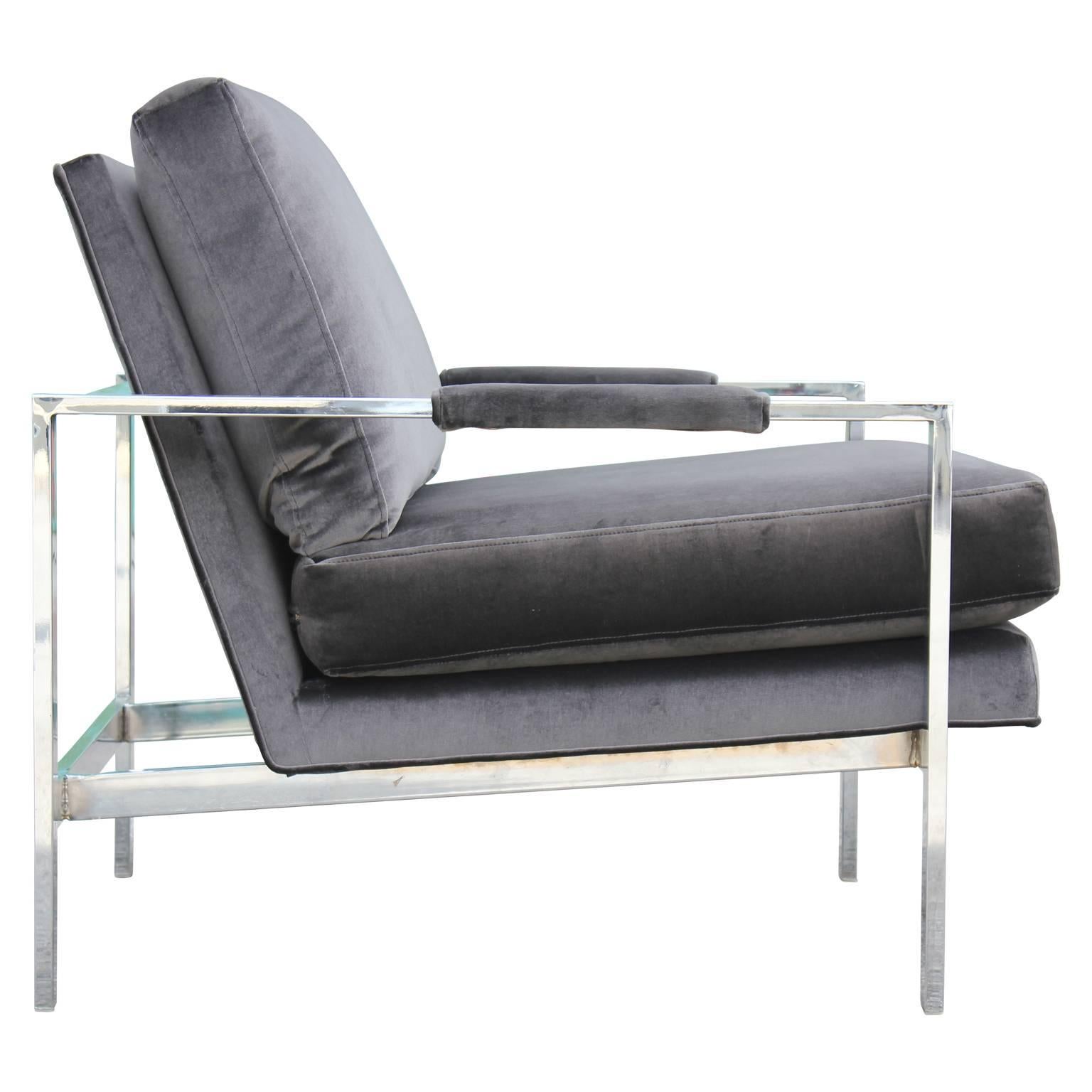 Mid-20th Century Modern Chrome and Dark Grey Velvet Milo Baughman Lounge Chair