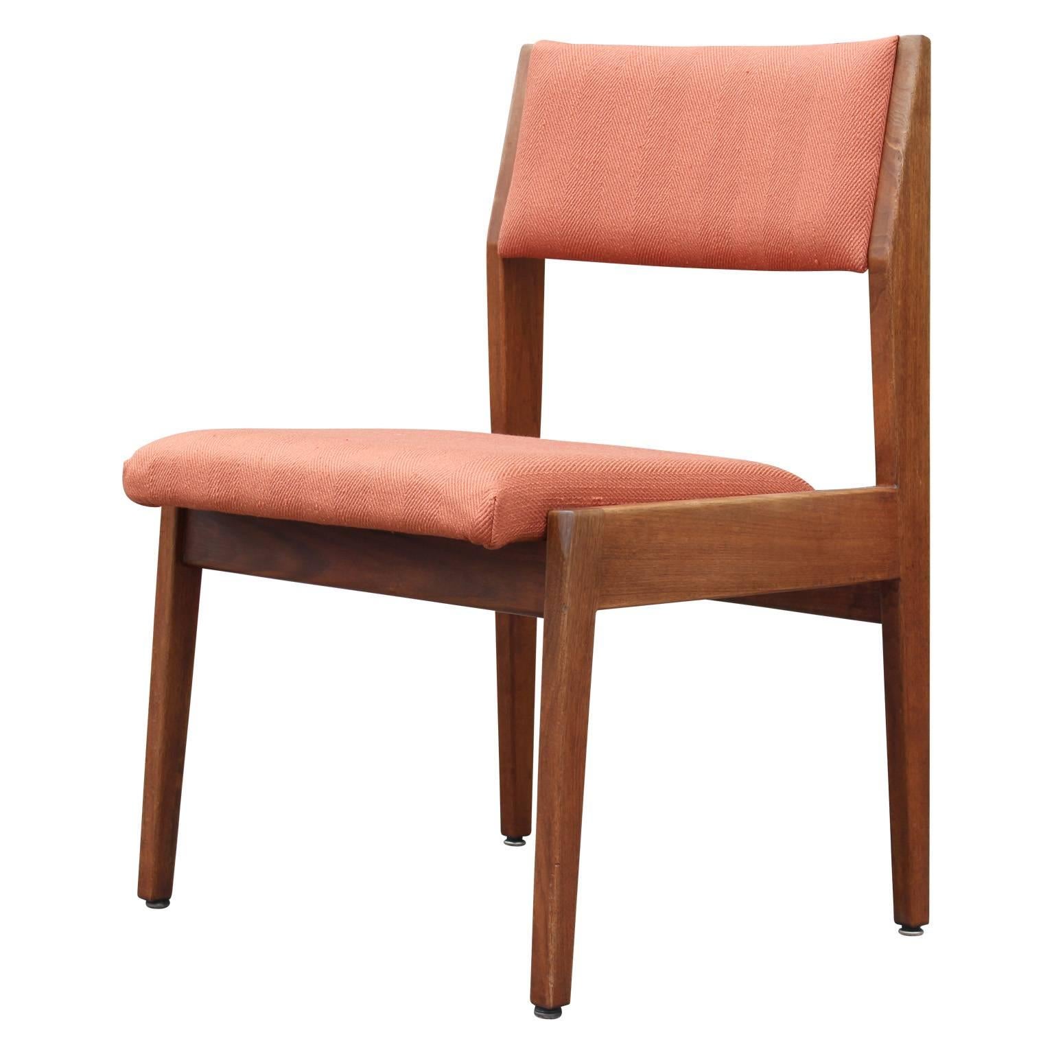 Modern Set of Four Jens Risom Dining Chairs In Excellent Condition In Houston, TX