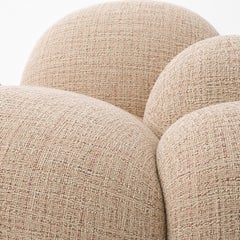 Sillón escultural «Los Ángeles» en tweed color marfil, de Alexandre Ligios