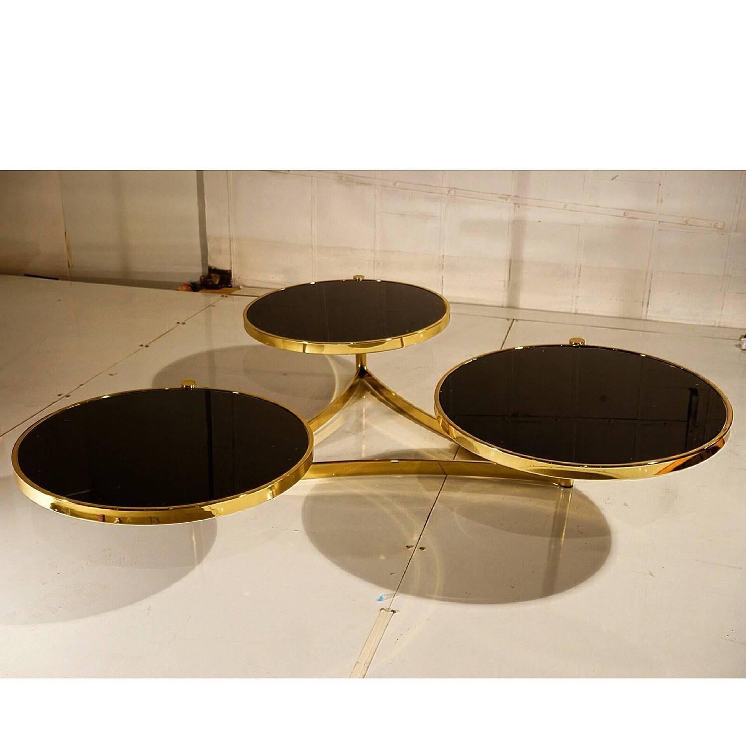 American Stunning Milo Baughman Brass and Black Glass Swivel Table For Sale