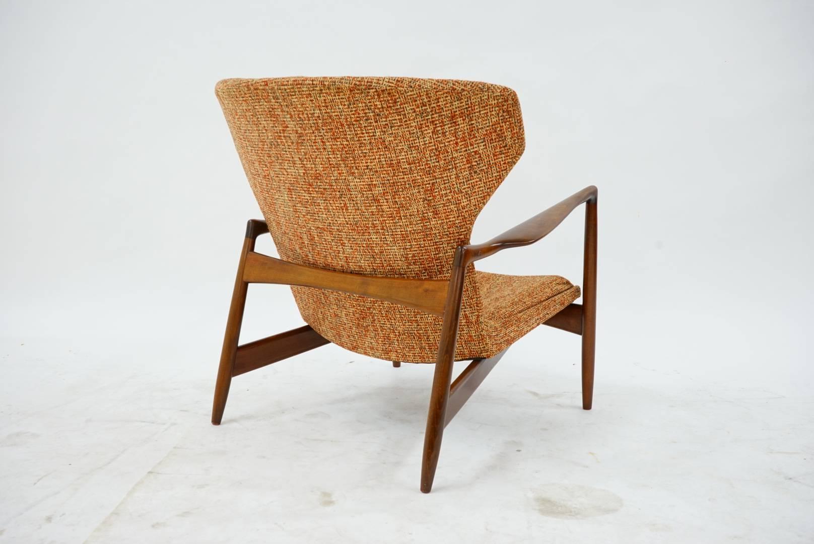 Rare Danish Modern Wingback Lounge Chair by Ib Kofod-Larsen In Excellent Condition In Los Angeles, CA