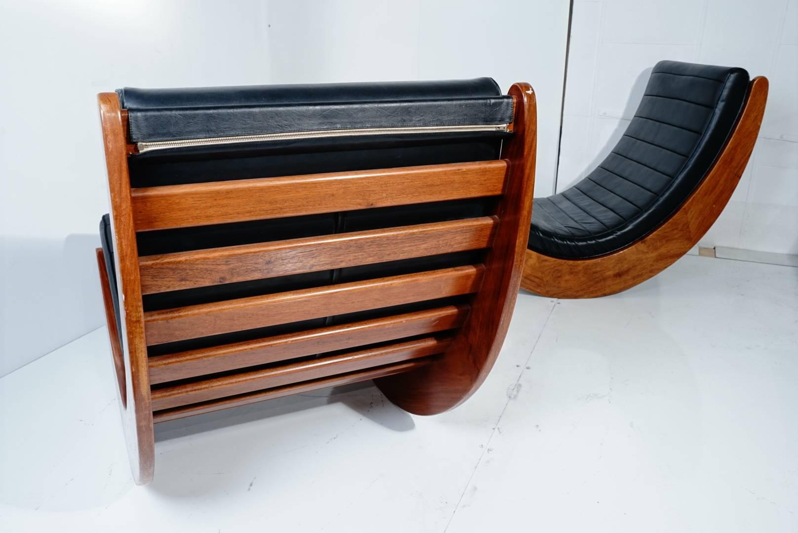 Amazing pair of Verner Panton chairs in original leather.