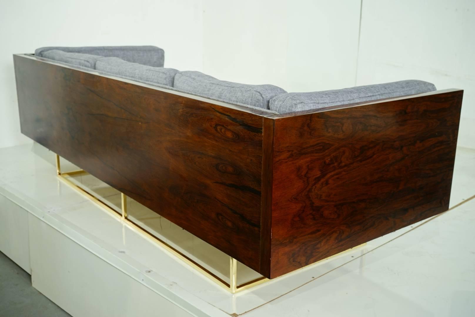20th Century Stunning Milo Baughman Floating Rosewood and Brass Tuxedo Sofa For Sale