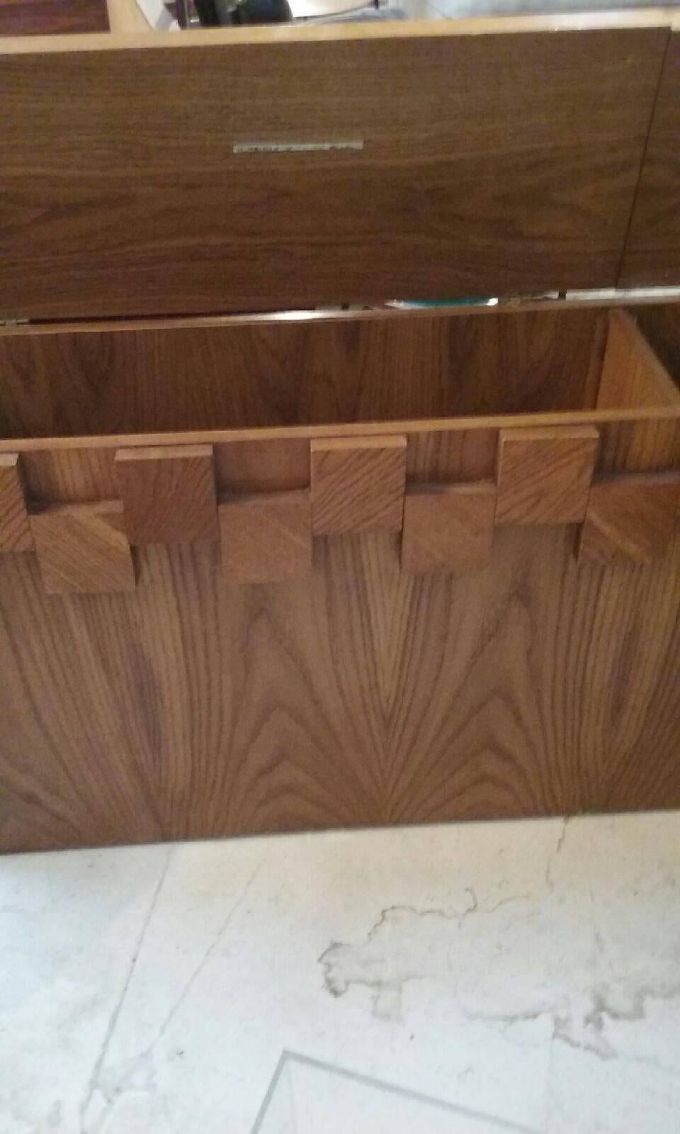 Charming Mid-Century Modern Lane Brutalist Oak Headboard In Excellent Condition For Sale In Los Angeles, CA