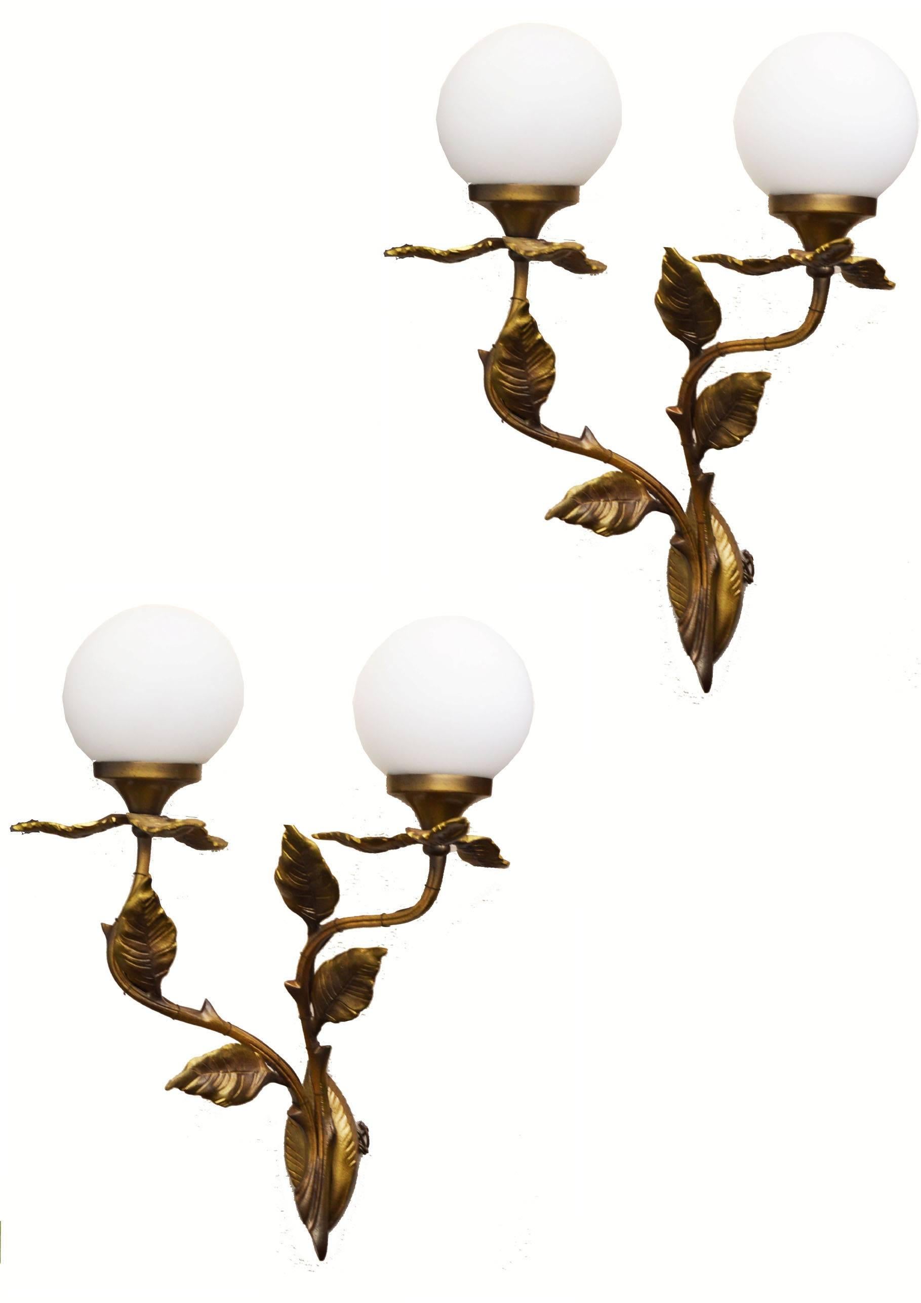 Mid-Century Modern French ‘Feuillage’ Pair of Sconces