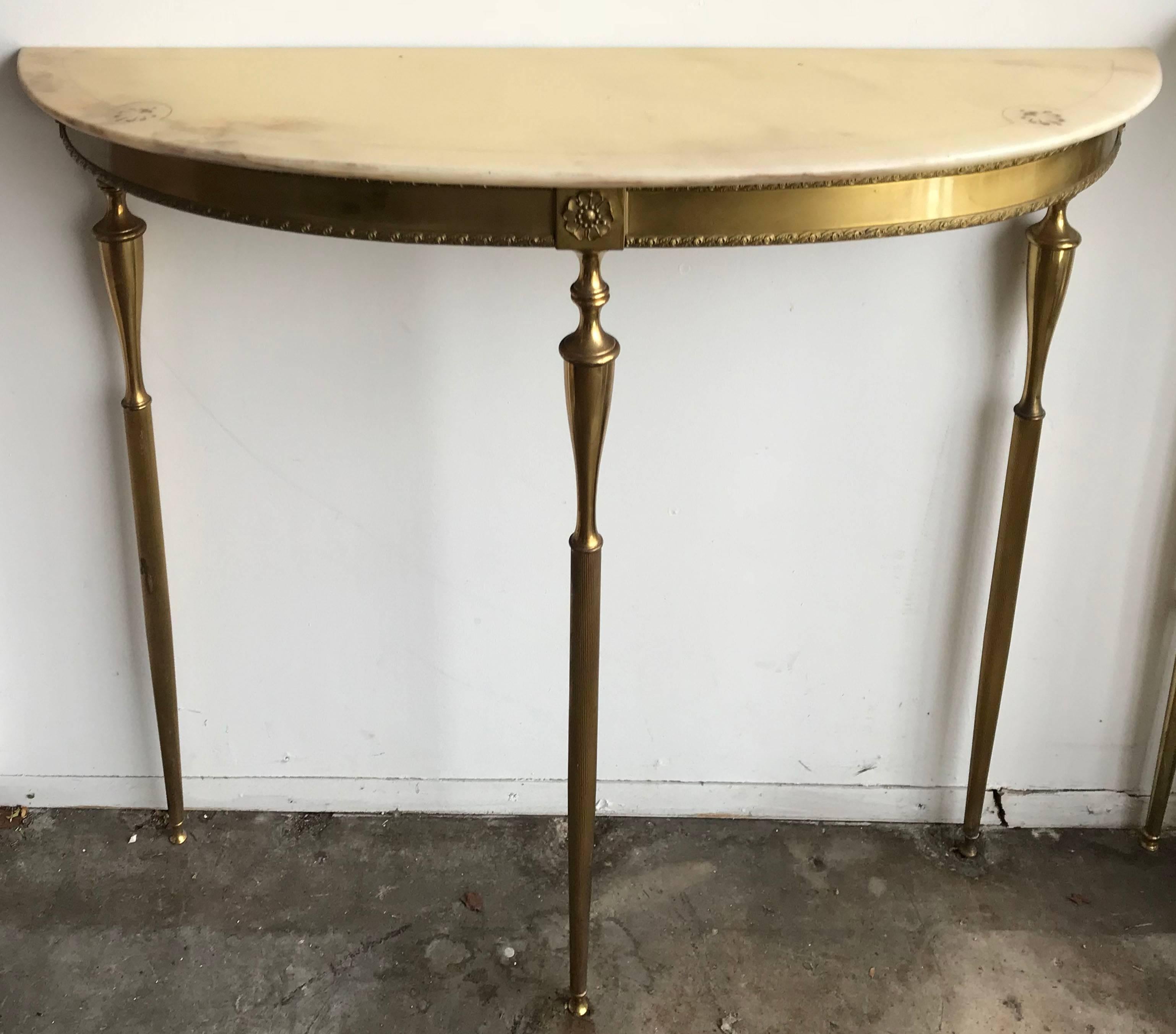 Superb Italian console, in brass with marble top.