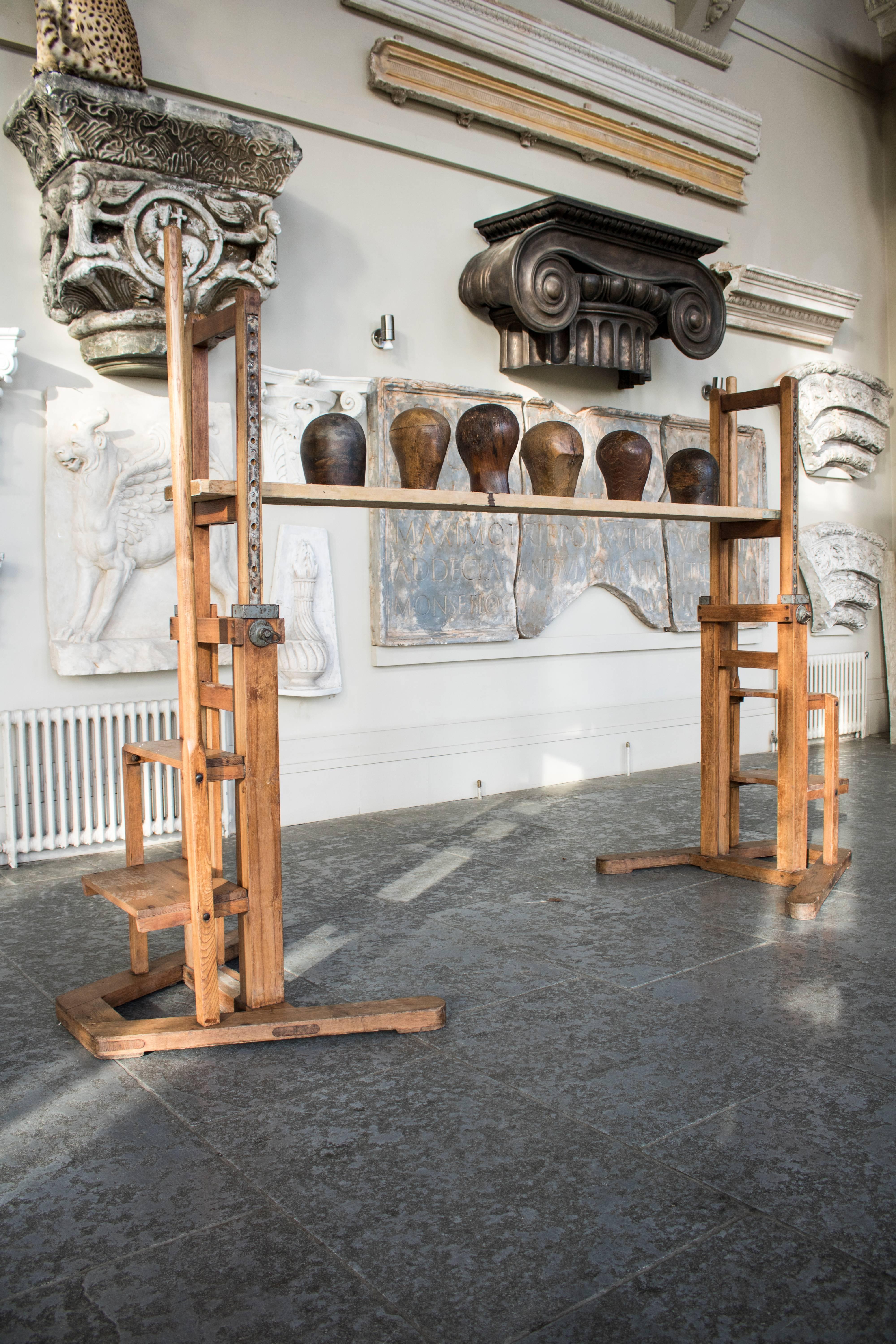 19th Century Late 19th-Early 20th Century Pair of Oak Sculptors Display Easels For Sale