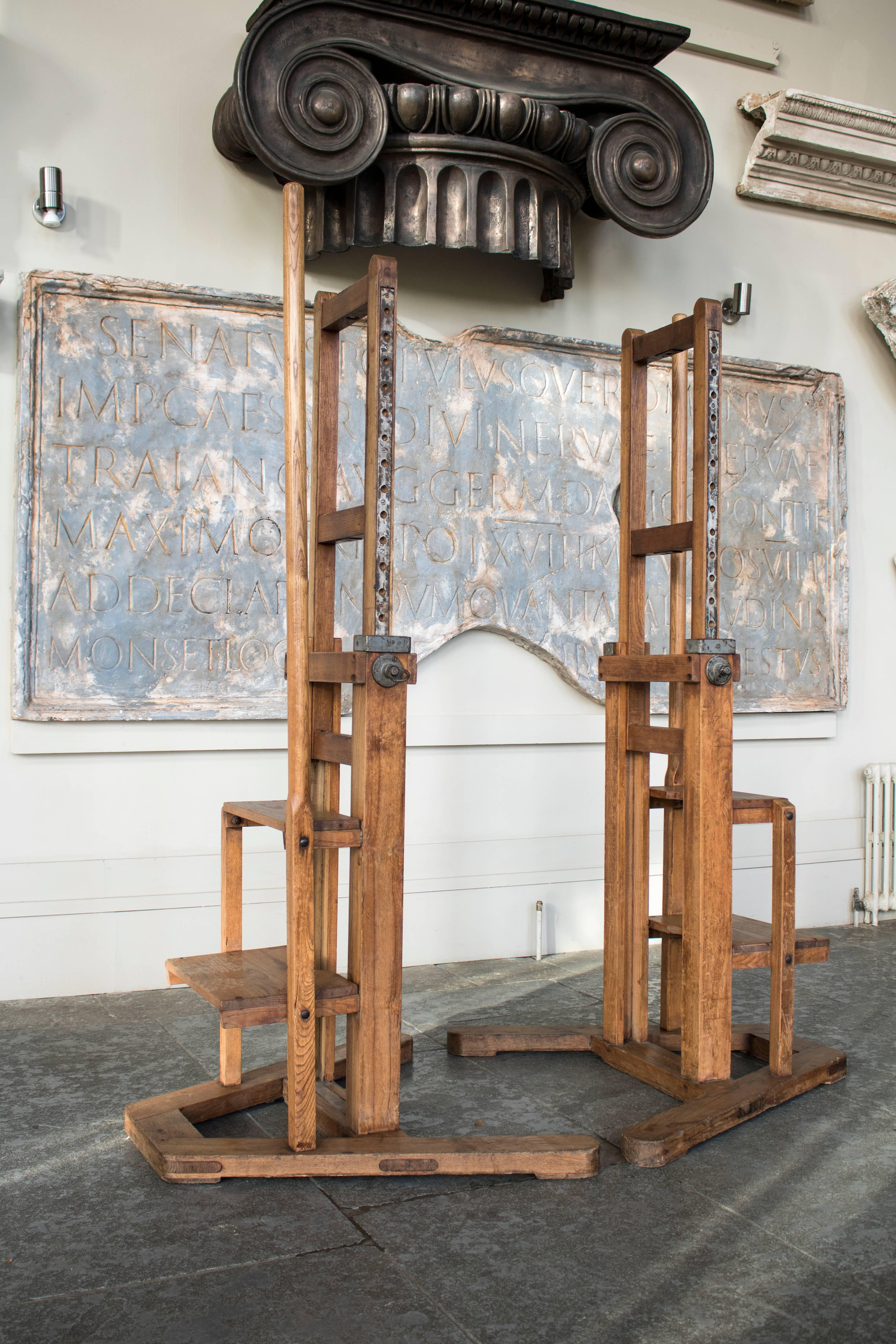 A pair of rare antique oak sculptor's working stands or easels, late 19th-early 20th century.

Adjustable height 

Please enquire about international shipping.
