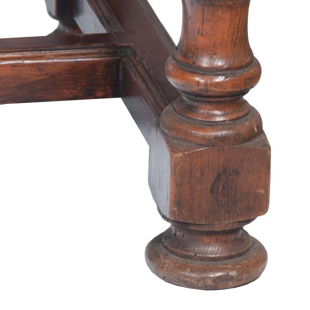 English Farmhouse Table In Good Condition For Sale In Lawrenceburg, TN