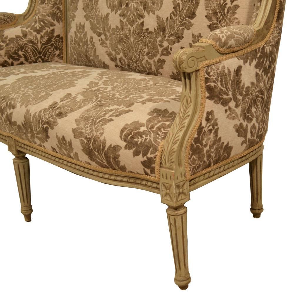 Early 20th Century Louis XVI Winged Loveseat For Sale