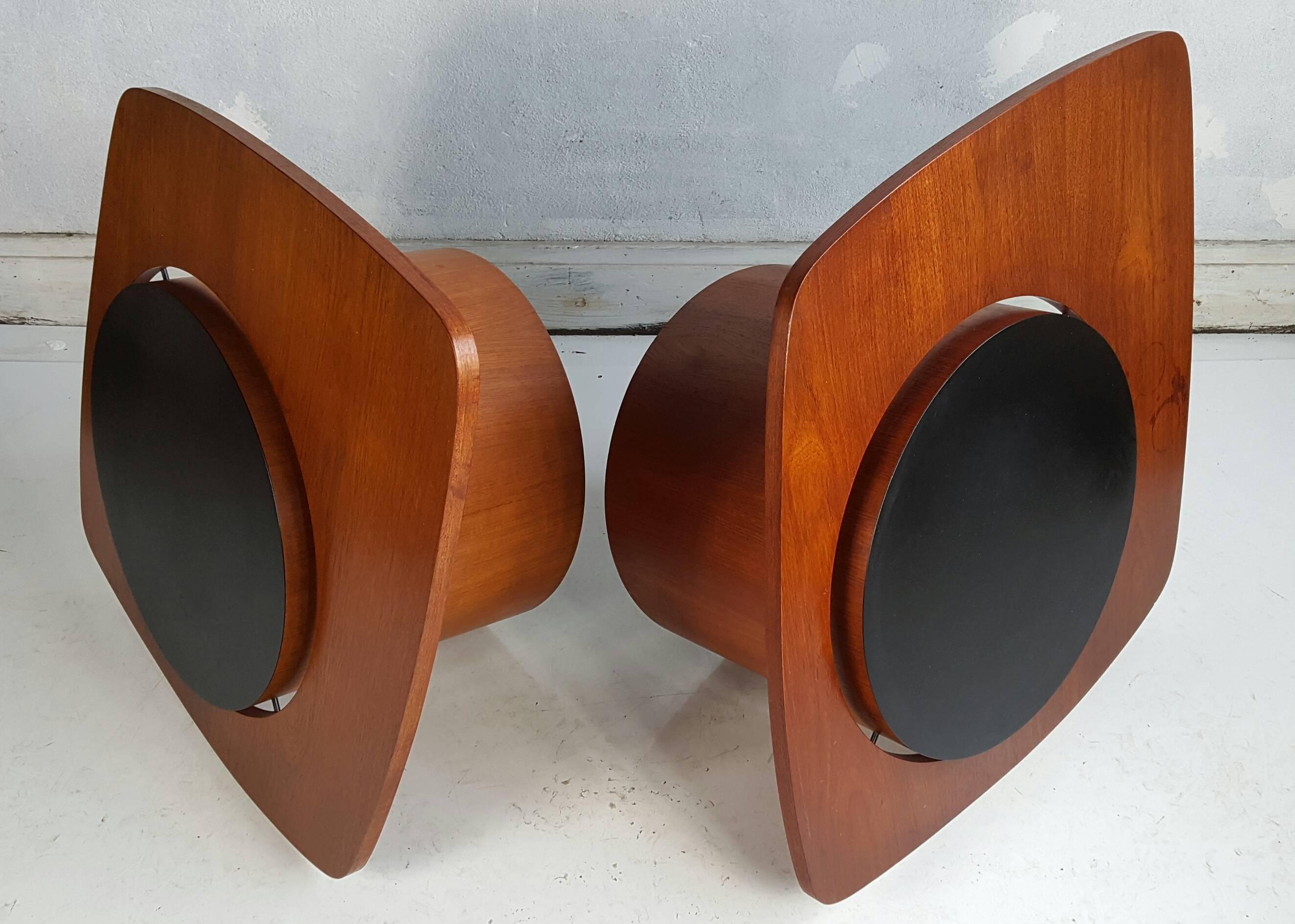 Classic pair of Canadian modern Space Age design, rare and seldom seen oversized version, originally planned as a designed for display at Expo 1967 in Montreal, these pieces did not actually go into production until 1968. Designed by R.S. Associates