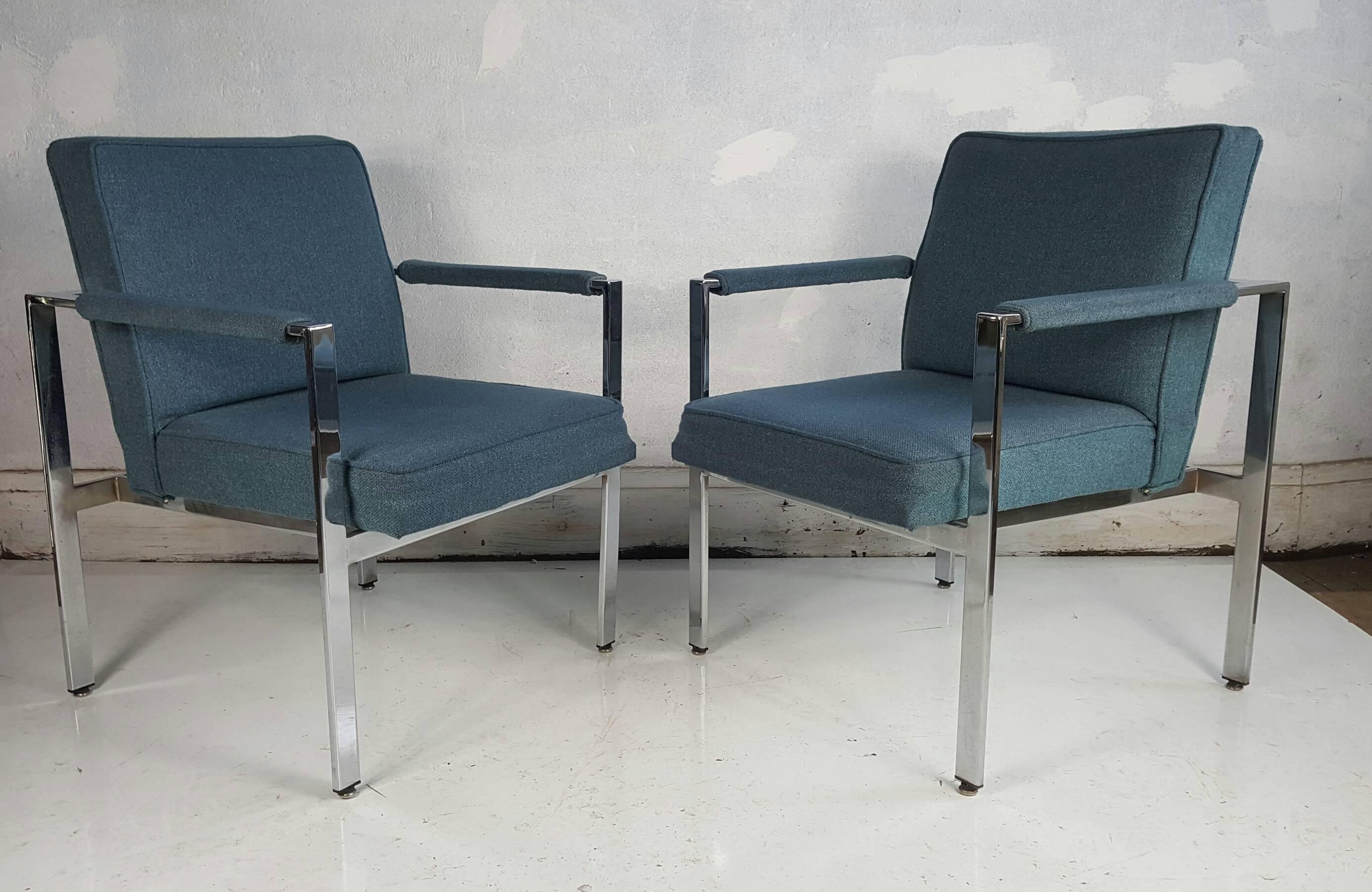 Classic pair of circa 1970s lounge chairs designed by Milo Baughman. Retain original blue wool fabric, nice original condition. Extremely comfortable. Two additionl matching chairs avail (see other listings).